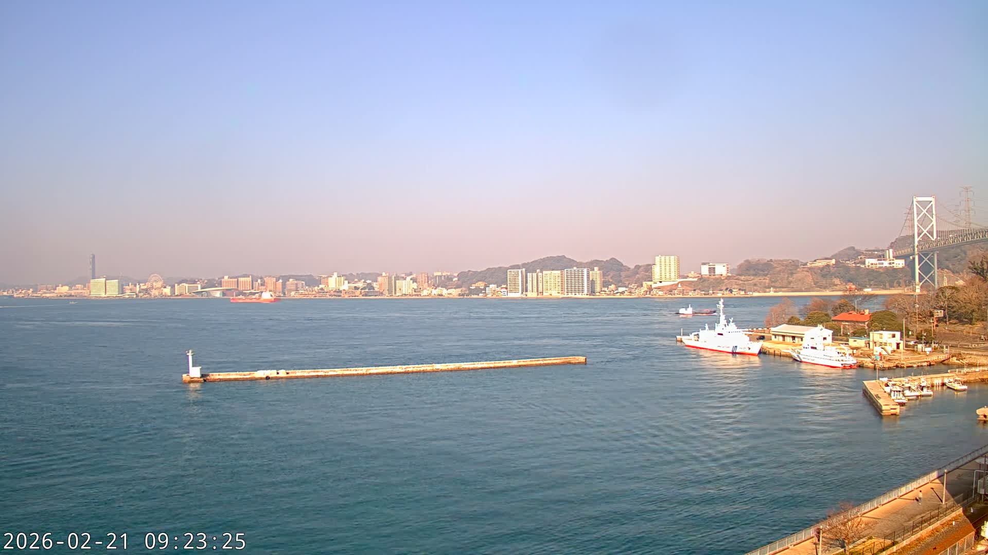 Fukuoka ( 北九州市門司区から見る福岡、関門海峡大橋、下関市 ) Kanmon Strait  Bridge & Shimonoseki City View from Moji Ward, Kitakyushu Live Cam - 2 Chome, Kyumoji, Moji-ku, Kitakyushu, Fukuoka, Kyushu, Japan