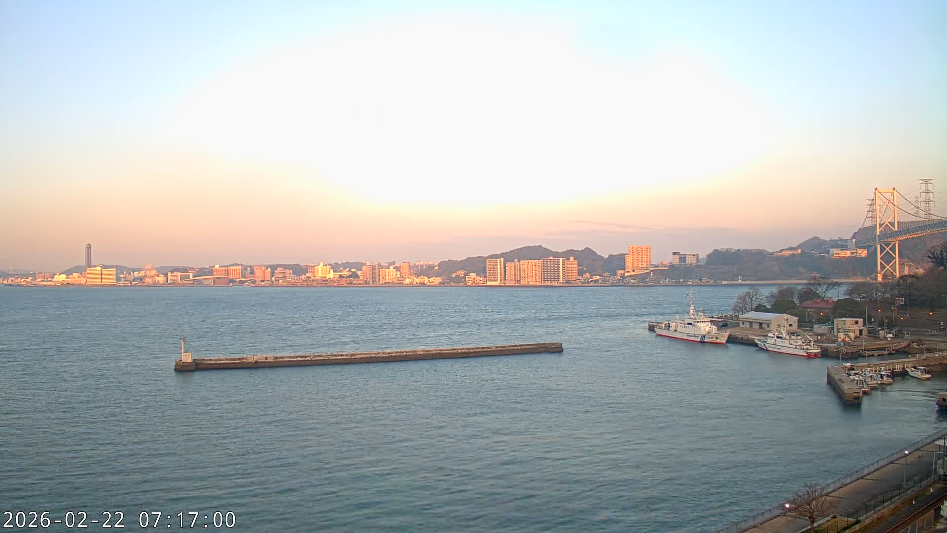 Fukuoka ( 北九州市門司区から見る福岡、関門海峡大橋、下関市 ) Kanmon Strait  Bridge & Shimonoseki City View from Moji Ward, Kitakyushu Live Cam - 2 Chome, Kyumoji, Moji-ku, Kitakyushu, Fukuoka, Kyushu, Japan