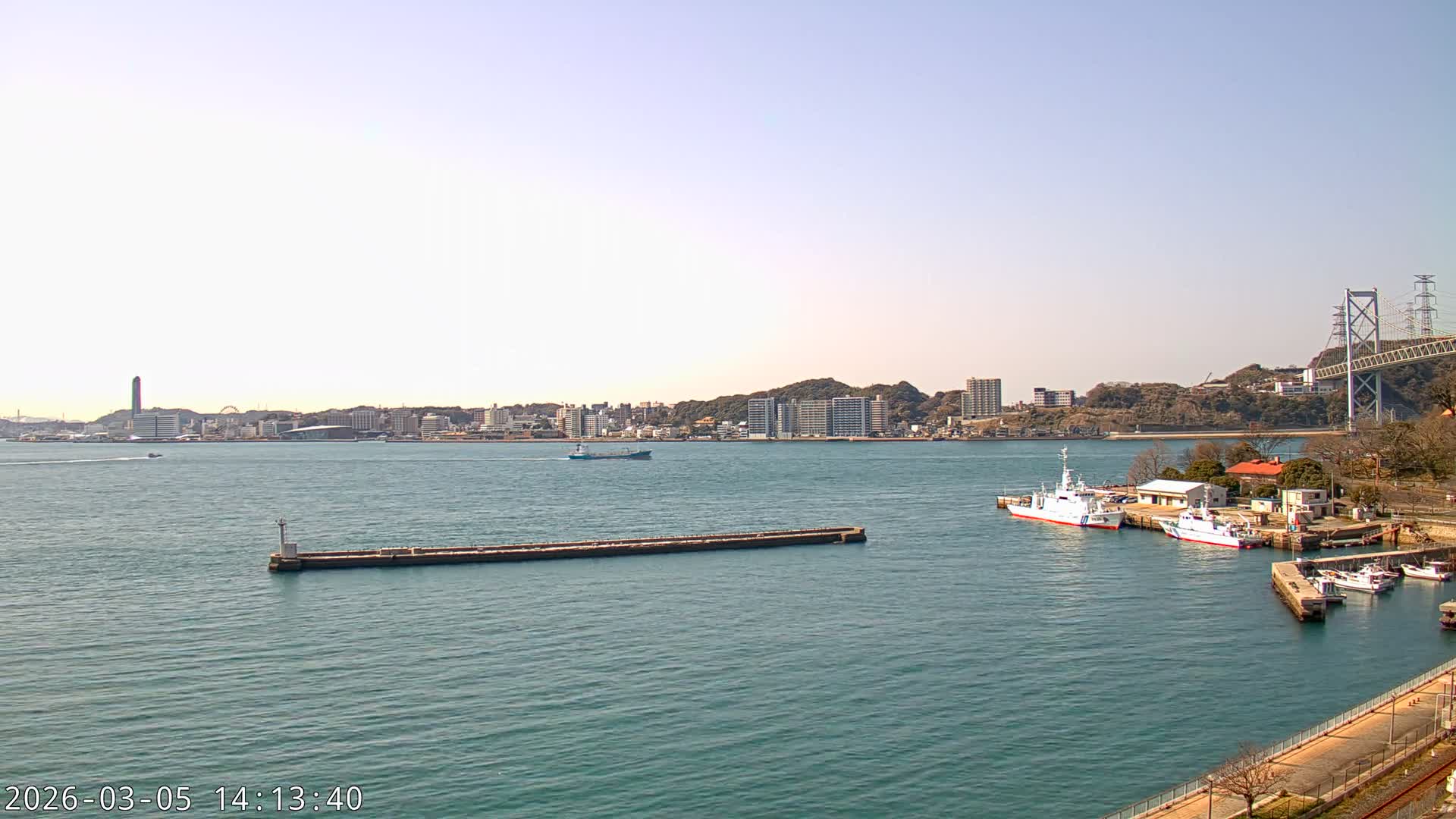 Fukuoka ( 北九州市門司区から見る福岡、関門海峡大橋、下関市 ) Kanmon Strait  Bridge & Shimonoseki City View from Moji Ward, Kitakyushu Live Cam - 2 Chome, Kyumoji, Moji-ku, Kitakyushu, Fukuoka, Kyushu, Japan
