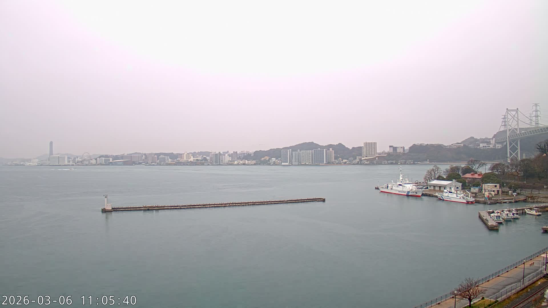 Fukuoka ( 北九州市門司区から見る福岡、関門海峡大橋、下関市 ) Kanmon Strait  Bridge & Shimonoseki City View from Moji Ward, Kitakyushu Live Cam - 2 Chome, Kyumoji, Moji-ku, Kitakyushu, Fukuoka, Kyushu, Japan