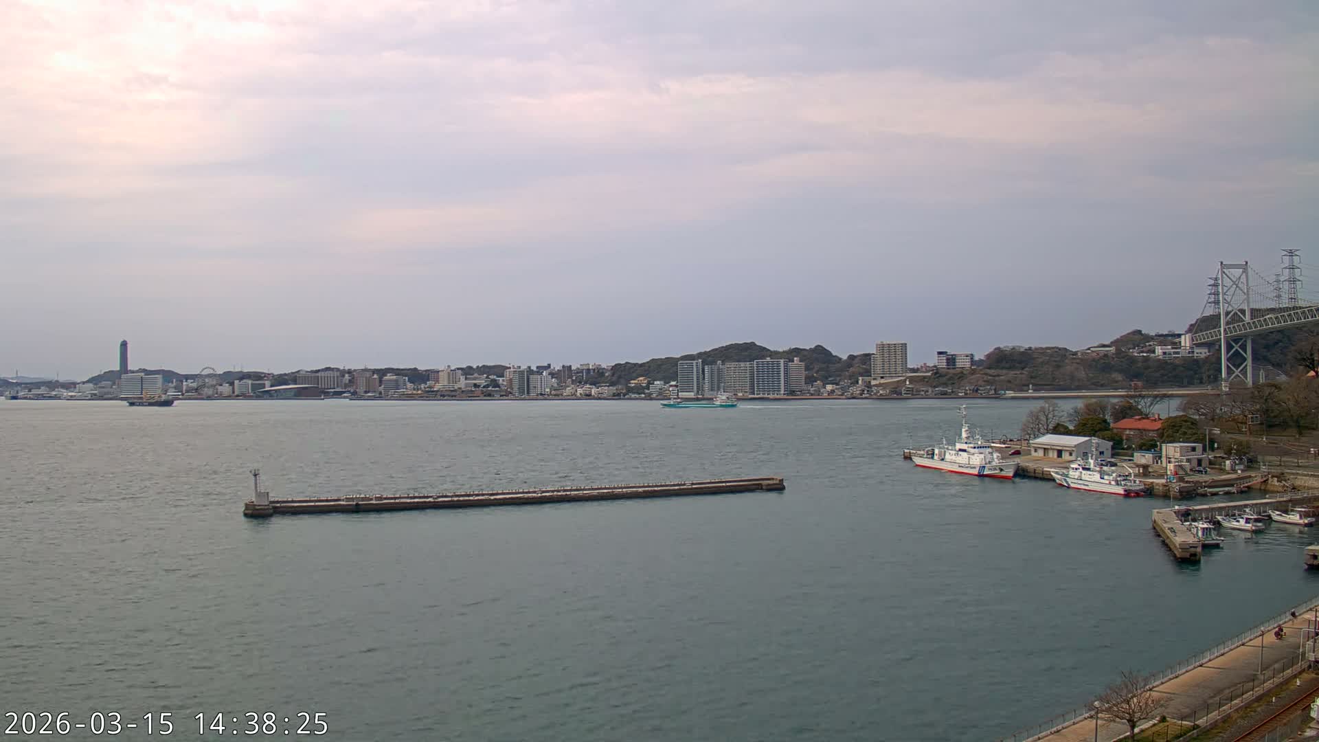 Fukuoka ( 北九州市門司区から見る福岡、関門海峡大橋、下関市 ) Kanmon Strait  Bridge & Shimonoseki City View from Moji Ward, Kitakyushu Live Cam - 2 Chome, Kyumoji, Moji-ku, Kitakyushu, Fukuoka, Kyushu, Japan
