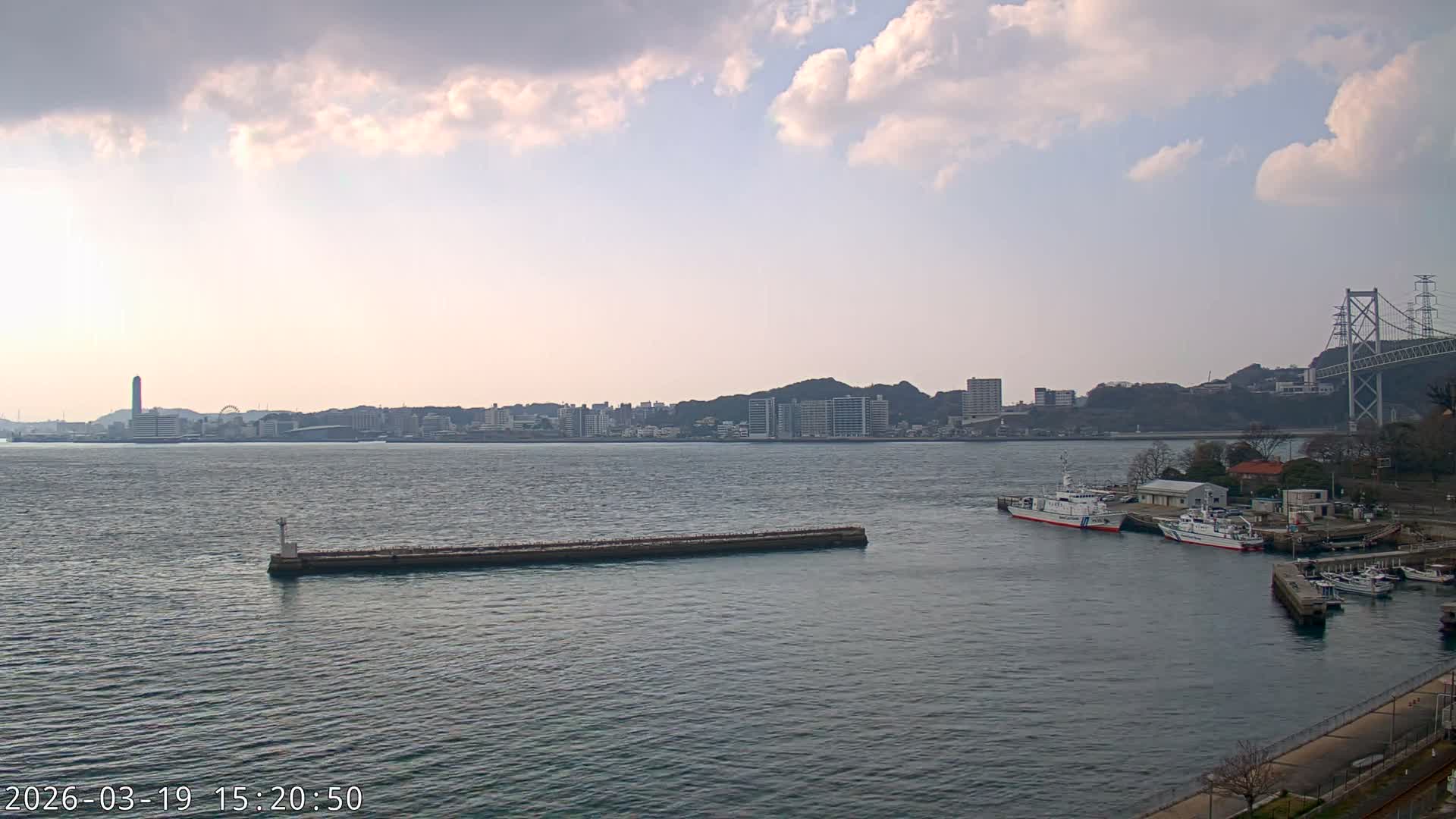 Fukuoka ( 北九州市門司区から見る福岡、関門海峡大橋、下関市 ) Kanmon Strait  Bridge & Shimonoseki City View from Moji Ward, Kitakyushu Live Cam - 2 Chome, Kyumoji, Moji-ku, Kitakyushu, Fukuoka, Kyushu, Japan