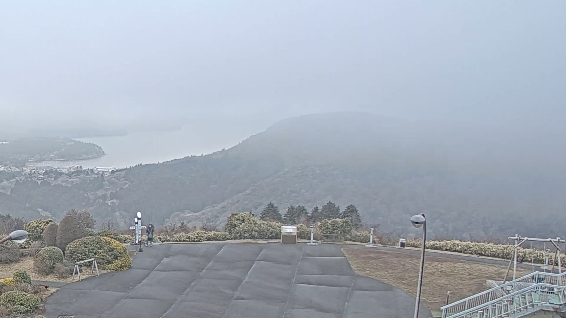 Ashigarashimo ( 大観山展望台から望む足柄下、富士山、芦ノ湖 神奈川県箱根町 ) Mt. Fuji and Lake Ashinoko View from Mt. Taikan Observation Deck Hakone Town, Kanagawa Live Cam - Kajiya, Yugawara, Ashigarashimo, Kanagawa, Kanto, Honshu, Japan