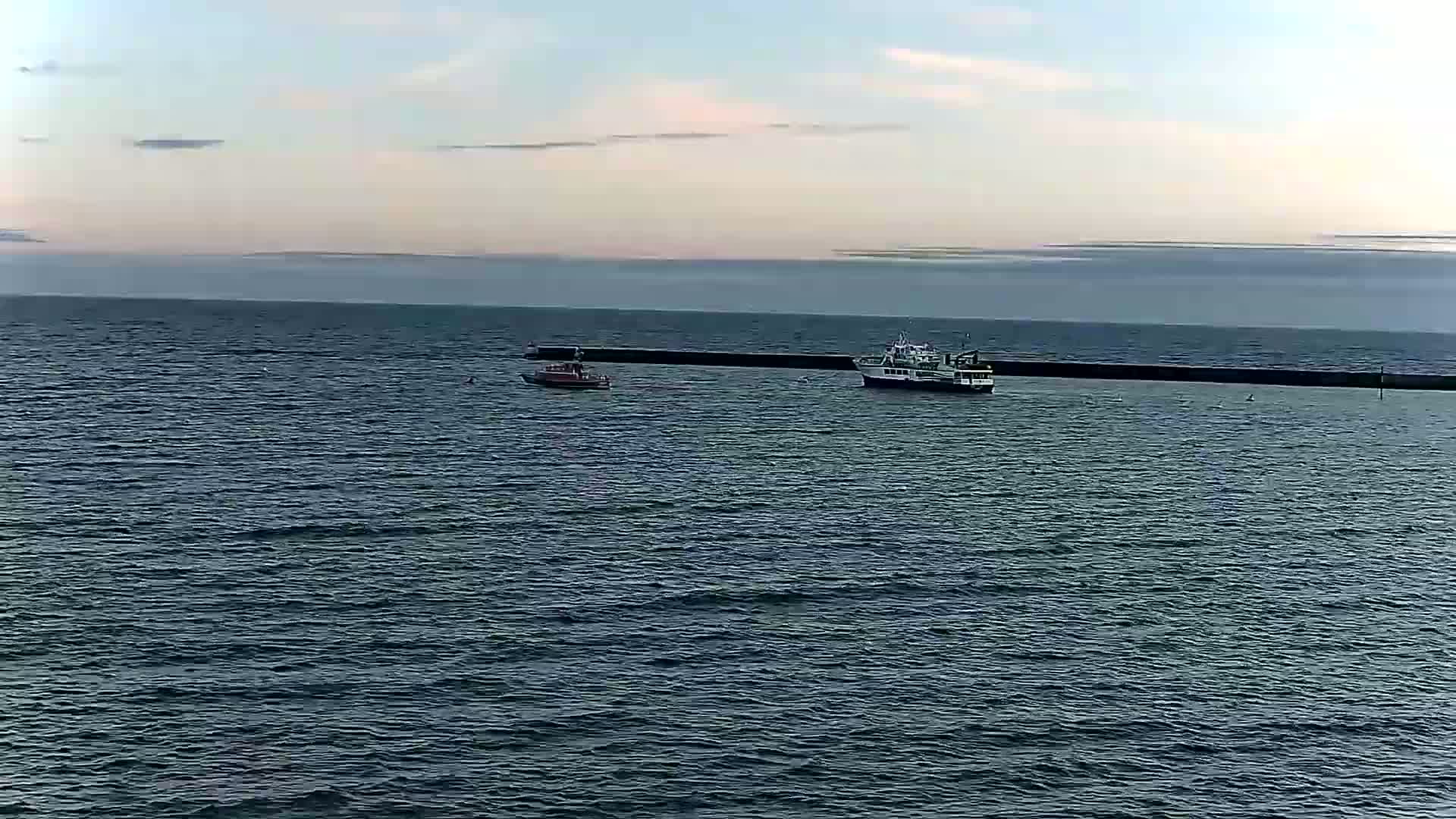 Audierne - Le Pouldu Plage de Trescadec Beach Live Cam - Quimper, Finistere, Bretagne, France