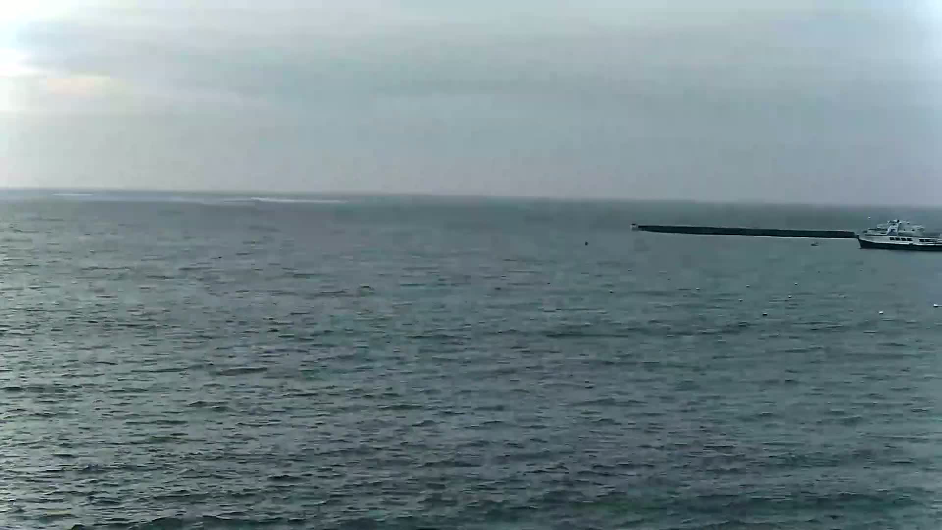 Audierne - Le Pouldu Plage de Trescadec Beach Live Cam - Quimper, Finistere, Bretagne, France