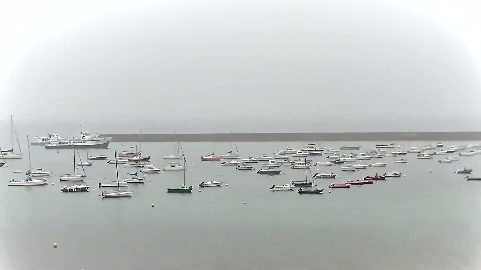 Audierne - Le Pouldu Plage de Trescadec Beach Live Cam - Quimper, Finistere, Bretagne, France