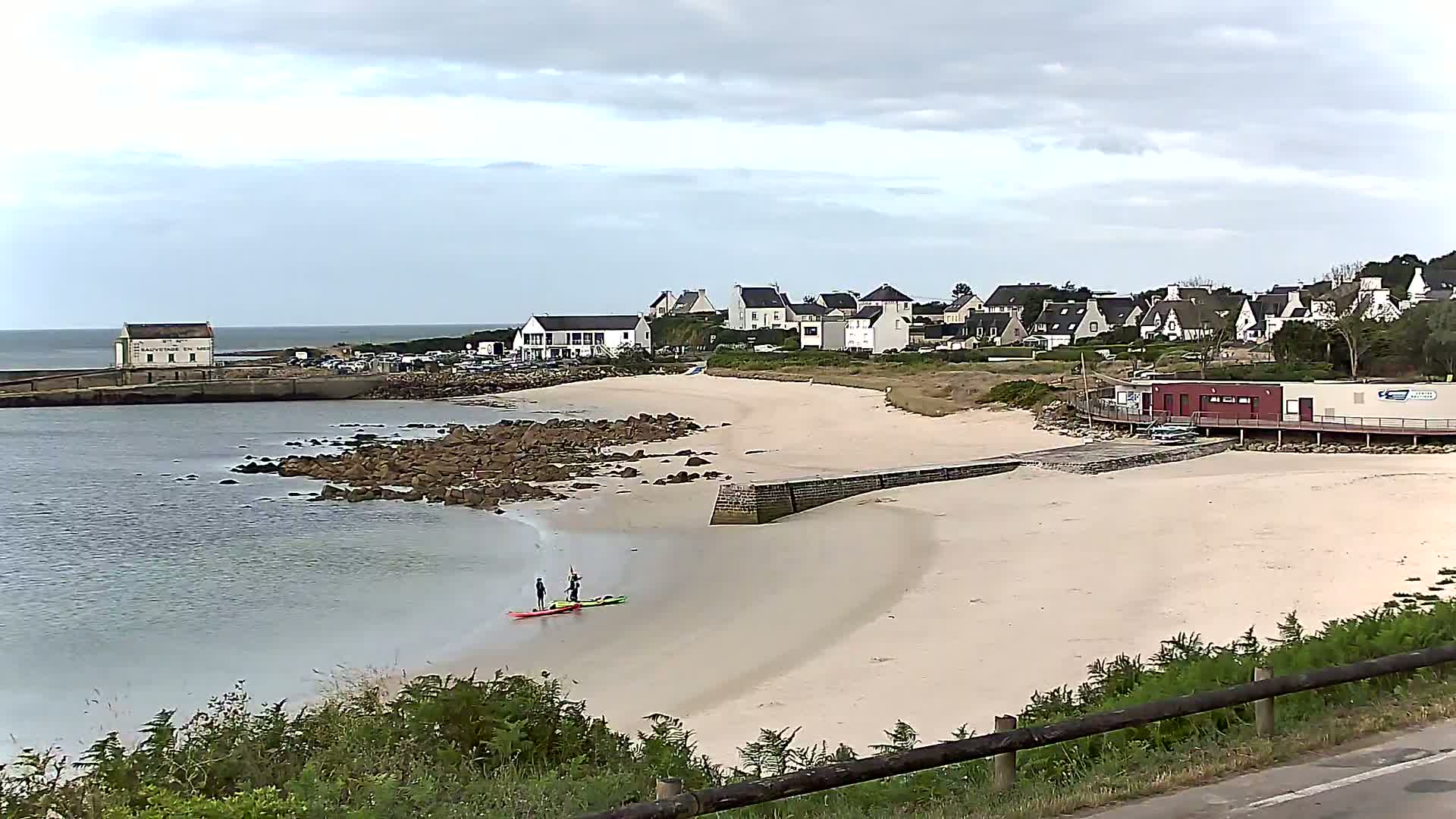 Audierne - Le Pouldu Plage de Trescadec Beach Live Cam - Quimper, Finistere, Bretagne, France