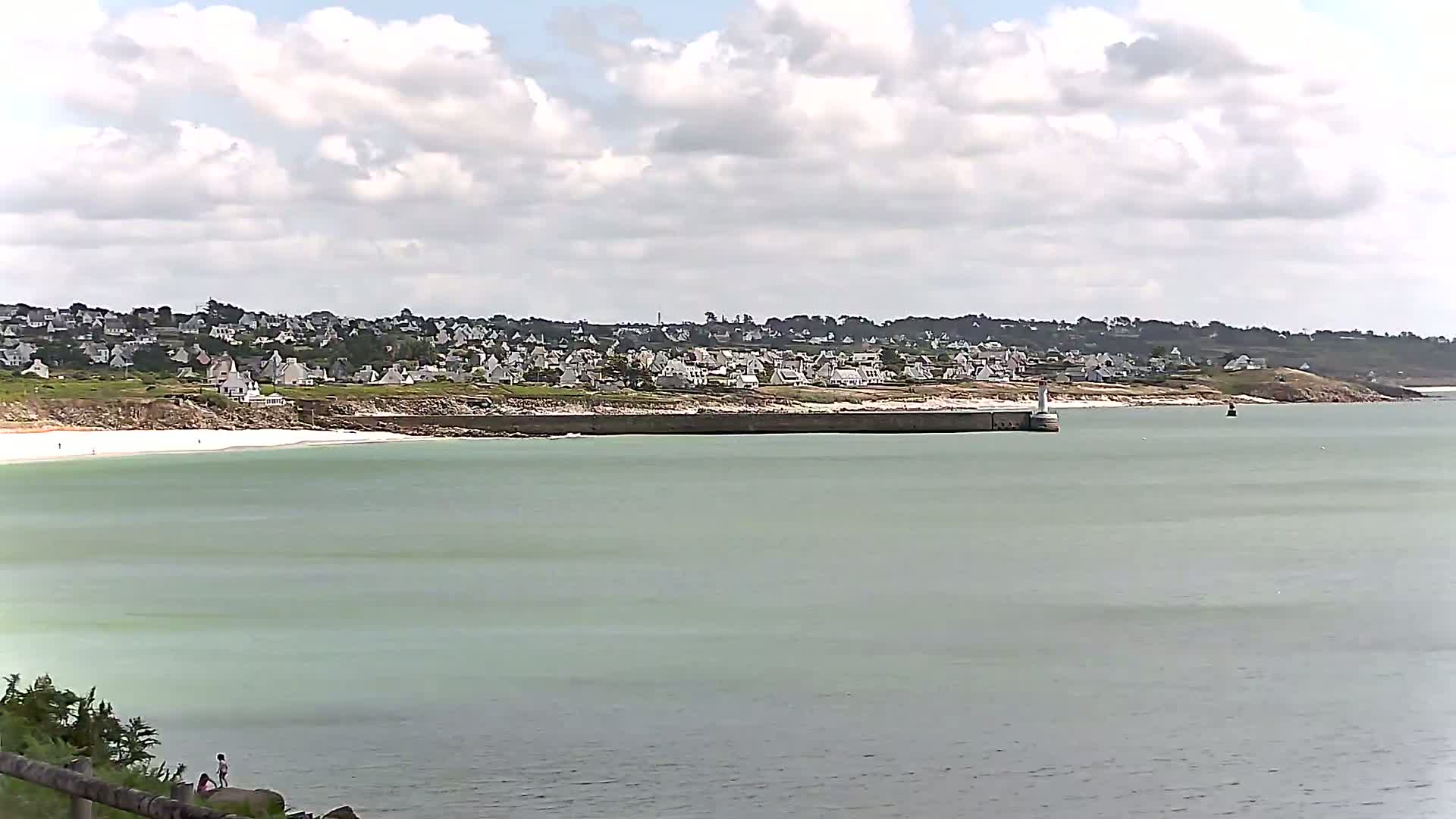 Audierne - Le Pouldu Plage de Trescadec Beach Live Cam - Quimper, Finistere, Bretagne, France