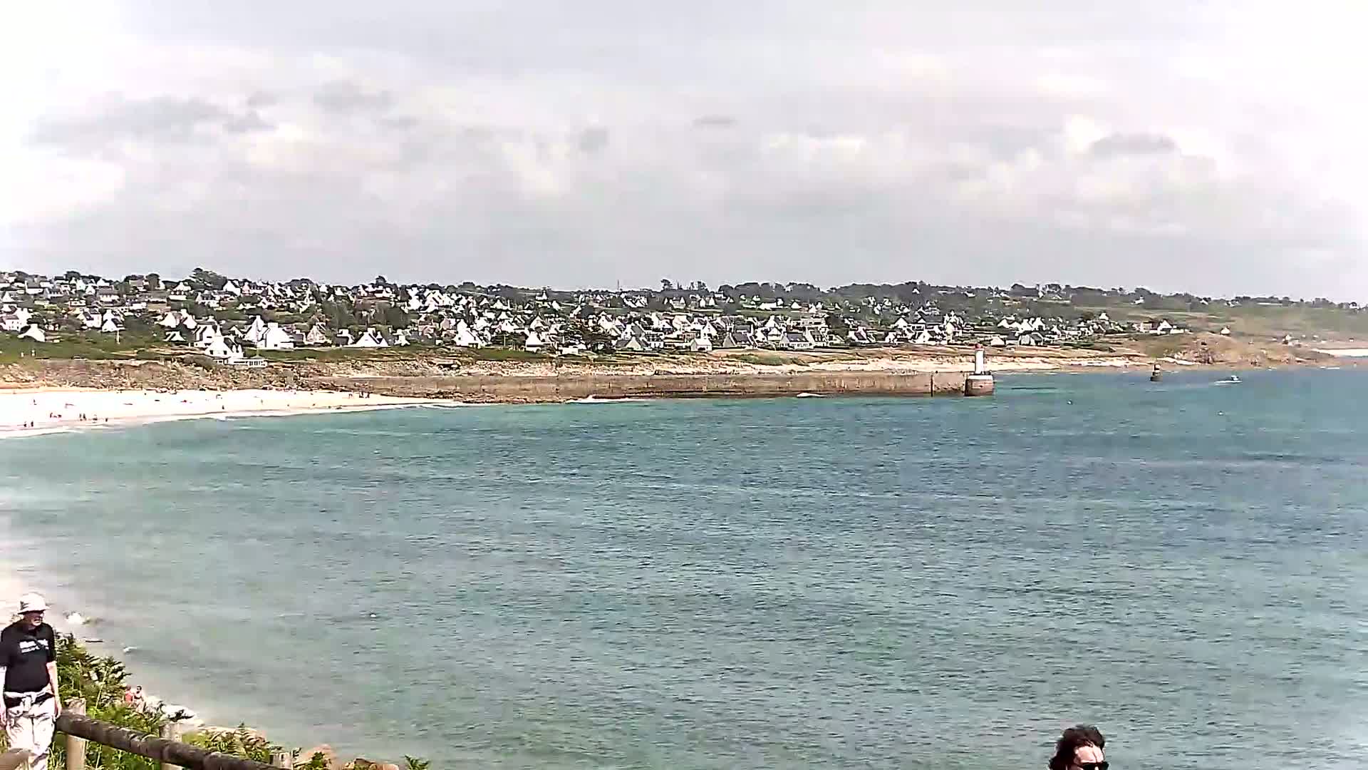 Audierne - Le Pouldu Plage de Trescadec Beach Live Cam - Quimper, Finistere, Bretagne, France