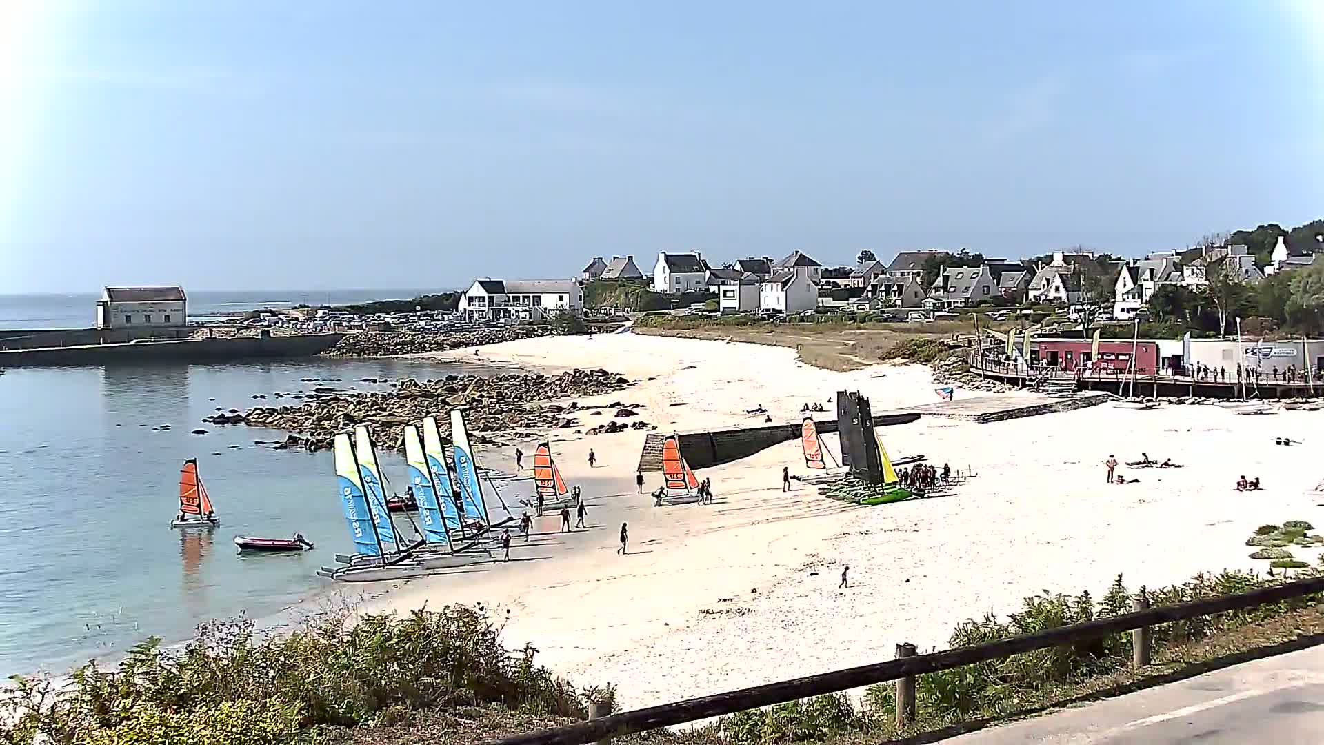Audierne - Le Pouldu Plage de Trescadec Beach Live Cam - Quimper, Finistere, Bretagne, France