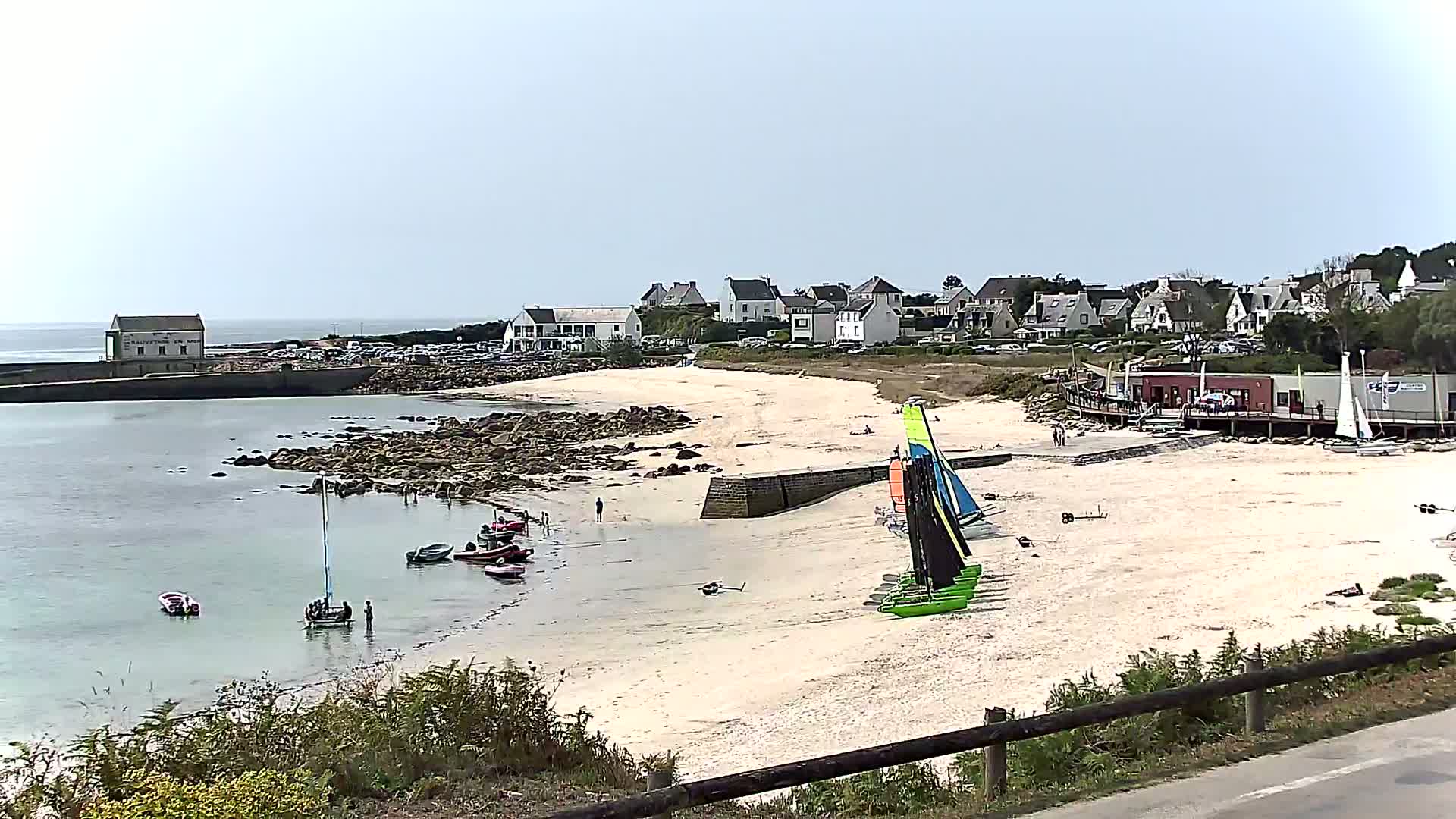 Audierne - Le Pouldu Plage de Trescadec Beach Live Cam - Quimper, Finistere, Bretagne, France