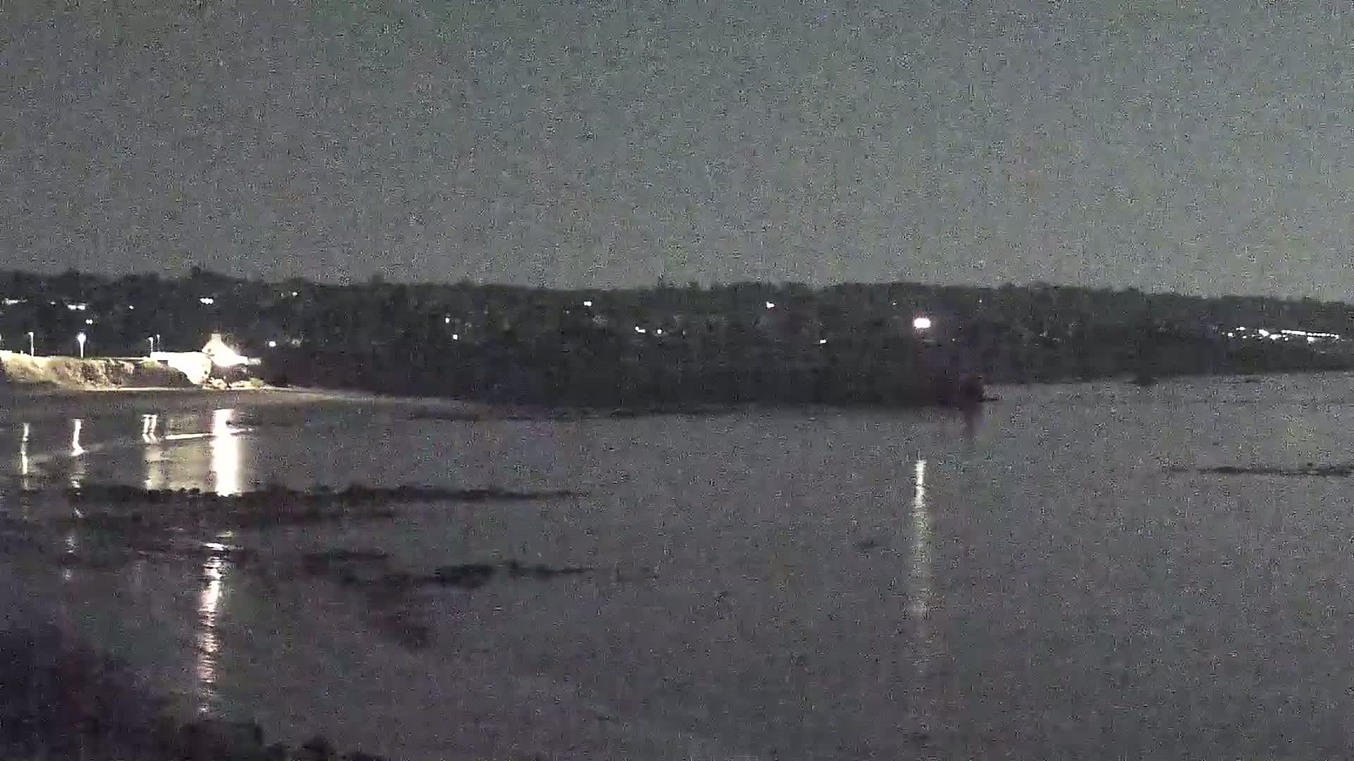 Audierne - Le Pouldu Plage de Trescadec Beach Live Cam - Quimper, Finistere, Bretagne, France