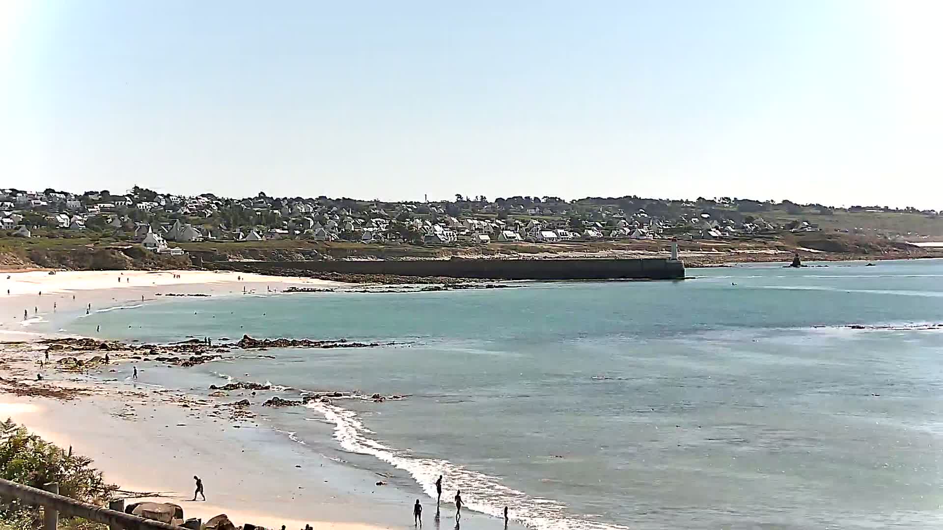 Audierne - Le Pouldu Plage de Trescadec Beach Live Cam - Quimper, Finistere, Bretagne, France