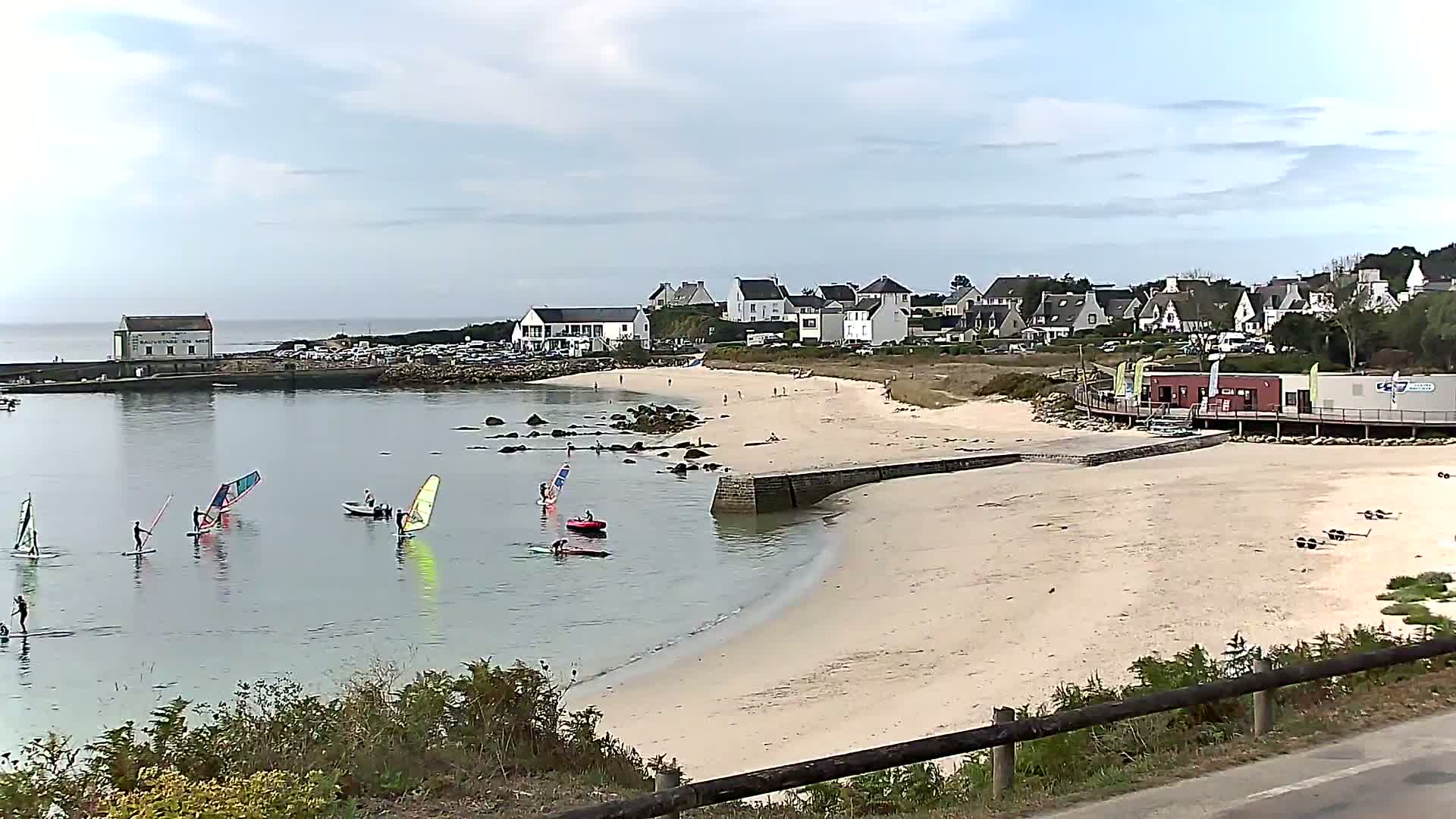 Audierne - Le Pouldu Plage de Trescadec Beach Live Cam - Quimper, Finistere, Bretagne, France