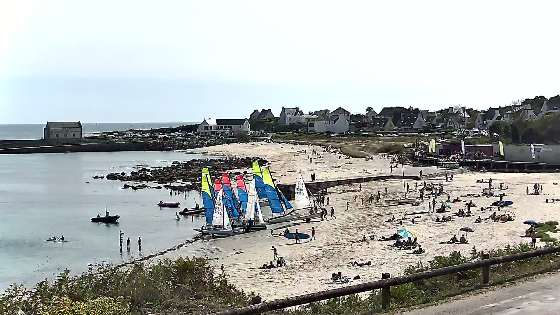 Audierne - Le Pouldu Plage de Trescadec Beach Live Cam - Quimper, Finistere, Bretagne, France