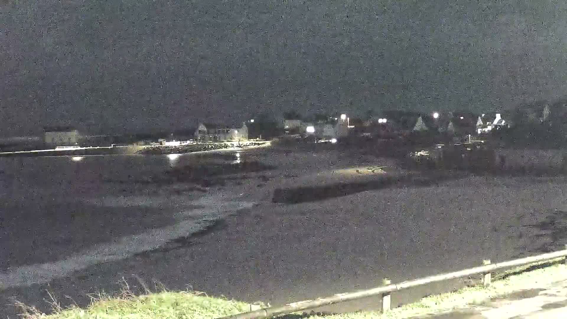 Audierne - Le Pouldu Plage de Trescadec Beach Live Cam - Quimper, Finistere, Bretagne, France