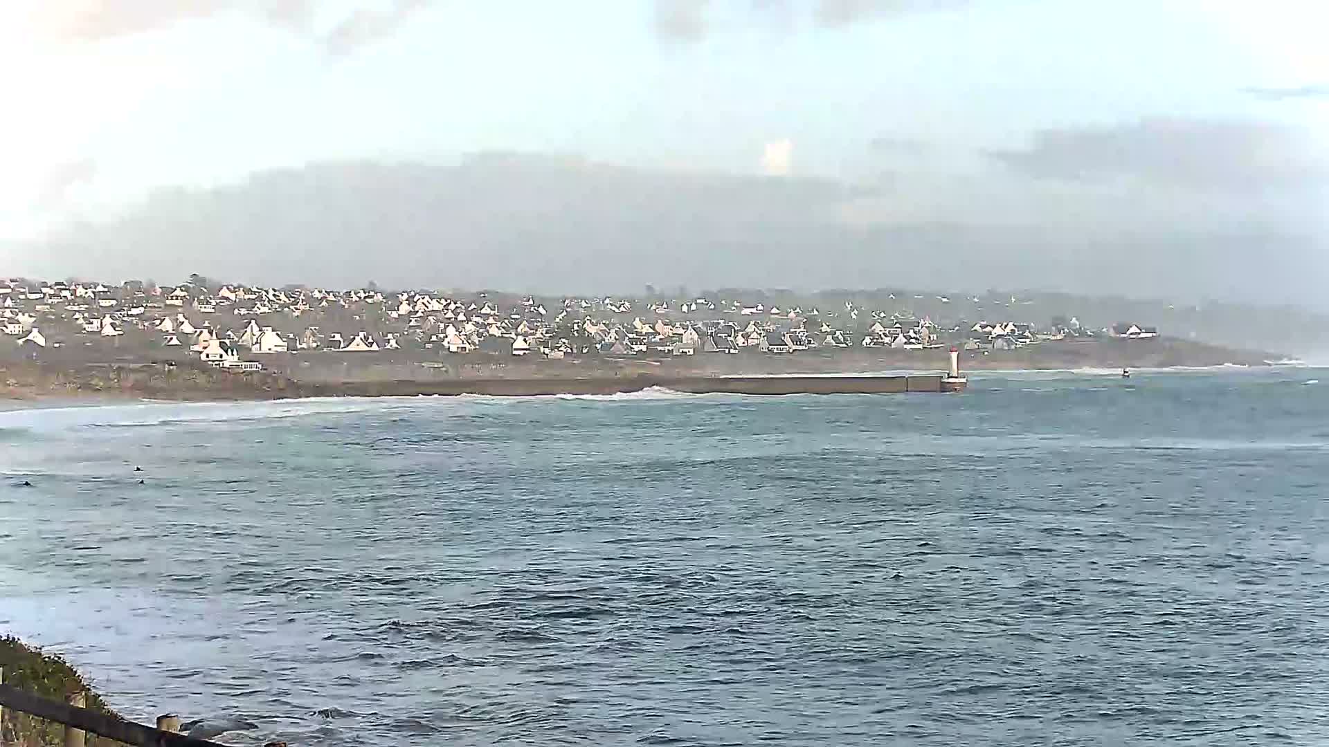 Audierne - Le Pouldu Plage de Trescadec Beach Live Cam - Quimper, Finistere, Bretagne, France