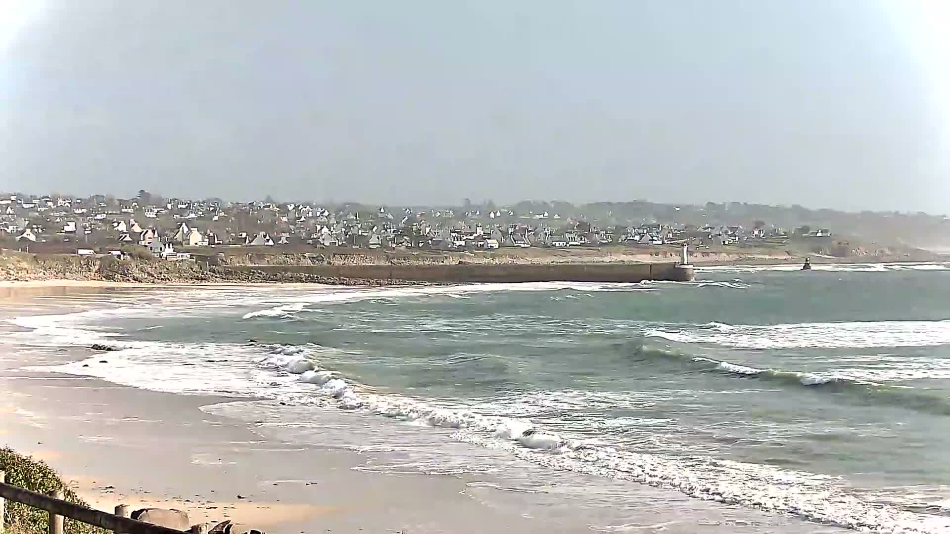 Audierne - Le Pouldu Plage de Trescadec Beach Live Cam - Quimper, Finistere, Bretagne, France