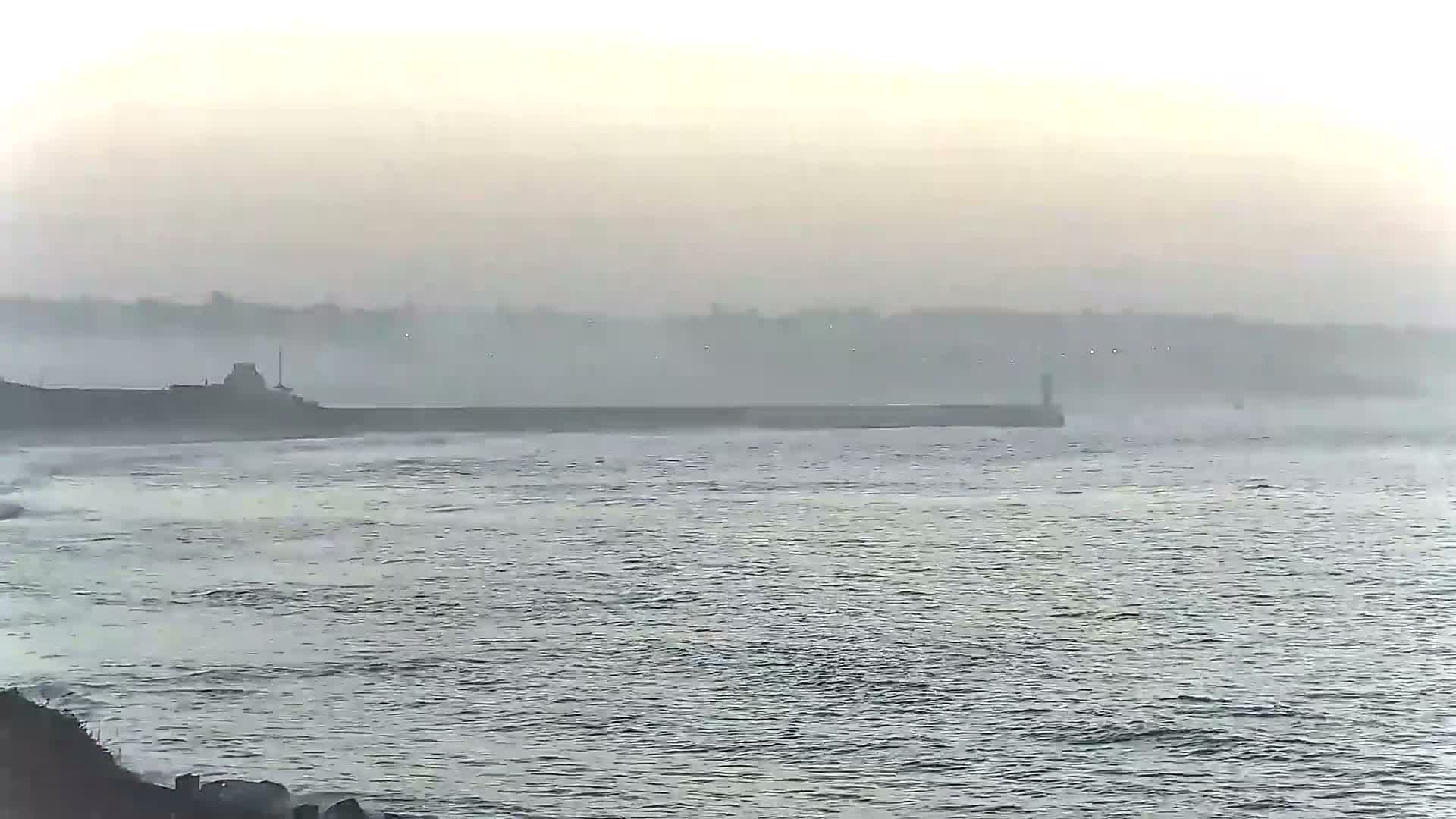 Audierne - Le Pouldu Plage de Trescadec Beach Live Cam - Quimper, Finistere, Bretagne, France