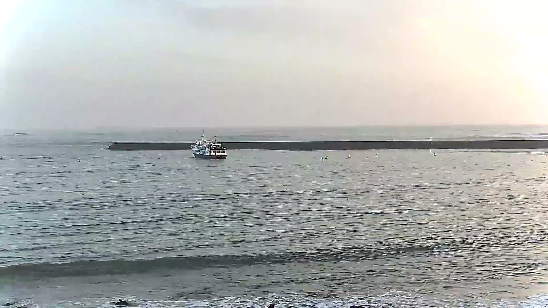 Audierne - Le Pouldu Plage de Trescadec Beach Live Cam - Quimper, Finistere, Bretagne, France