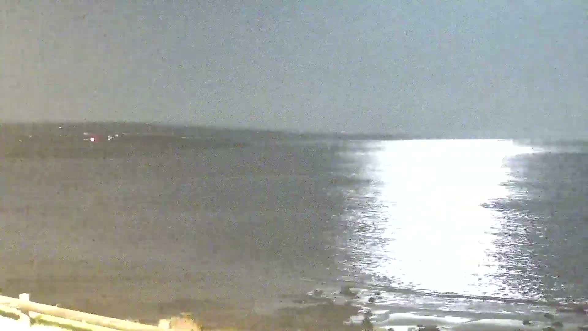Audierne - Le Pouldu Plage de Trescadec Beach Live Cam - Quimper, Finistere, Bretagne, France