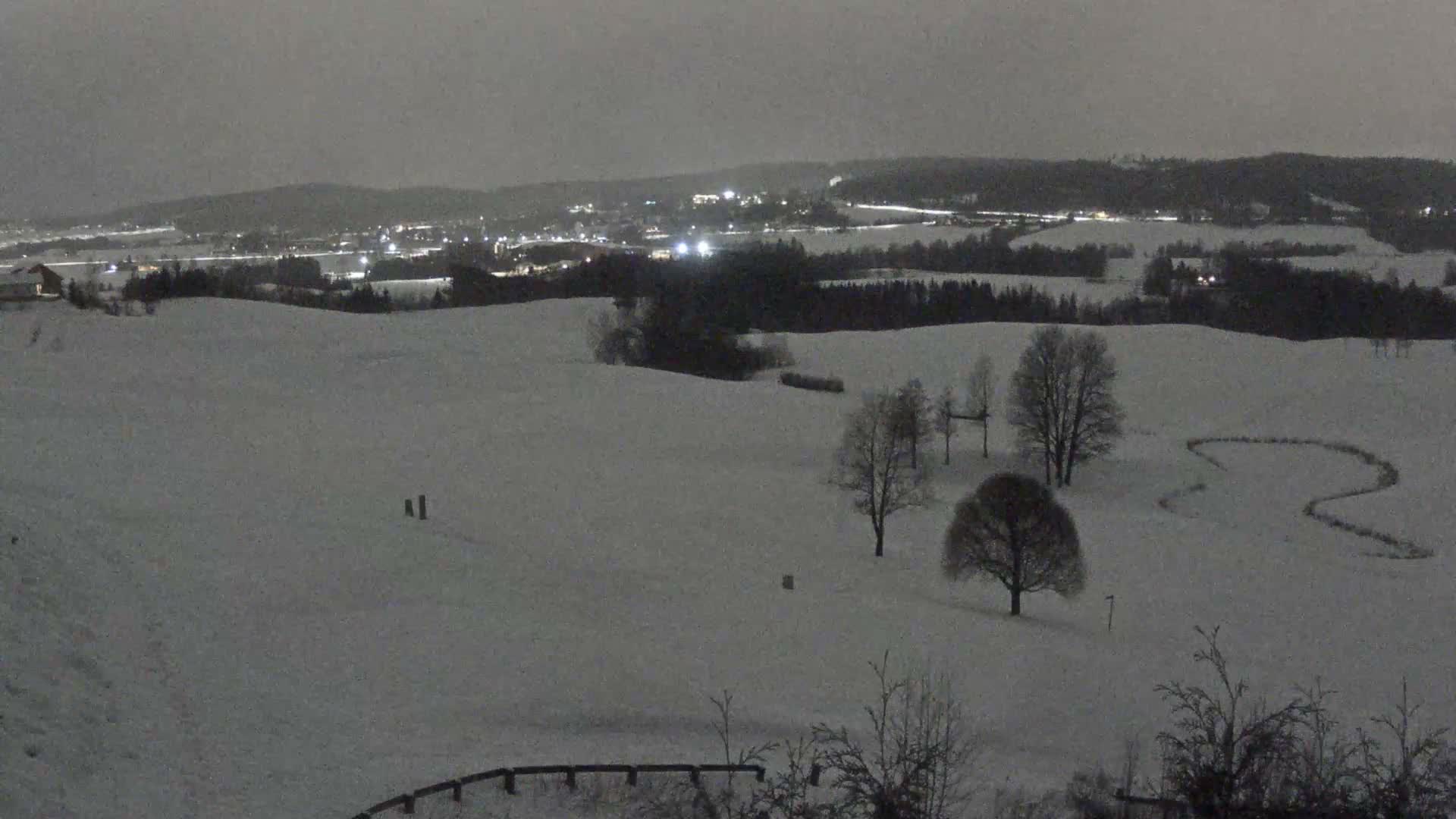 Akershus, Hauger Golf Club, Nittedal, Slattum Live Cam - Ramstadveiven, Slattum, Nittedal, Akershus, Eastern Norway (Østlandet), Norway