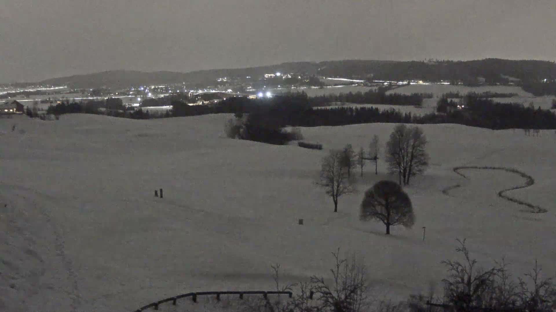 Akershus, Hauger Golf Club, Nittedal, Slattum Live Cam - Ramstadveiven, Slattum, Nittedal, Akershus, Eastern Norway (Østlandet), Norway