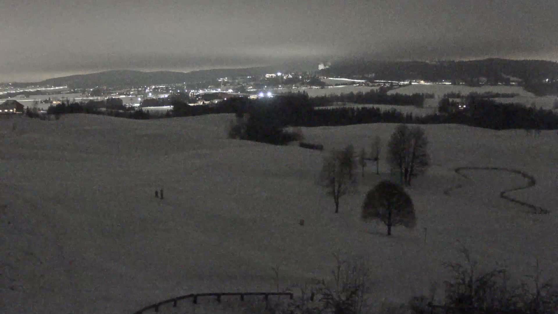 Akershus, Hauger Golf Club, Nittedal, Slattum Live Cam - Ramstadveiven, Slattum, Nittedal, Akershus, Eastern Norway (Østlandet), Norway