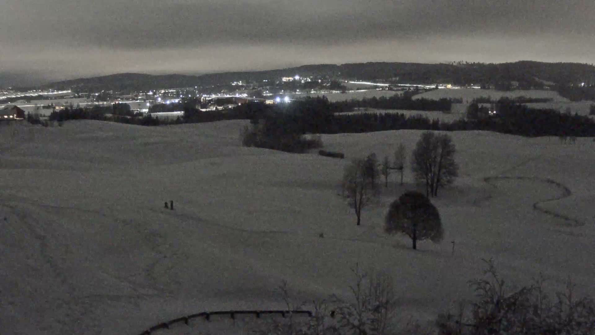 Akershus, Hauger Golf Club, Nittedal, Slattum Live Cam - Ramstadveiven, Slattum, Nittedal, Akershus, Eastern Norway (Østlandet), Norway
