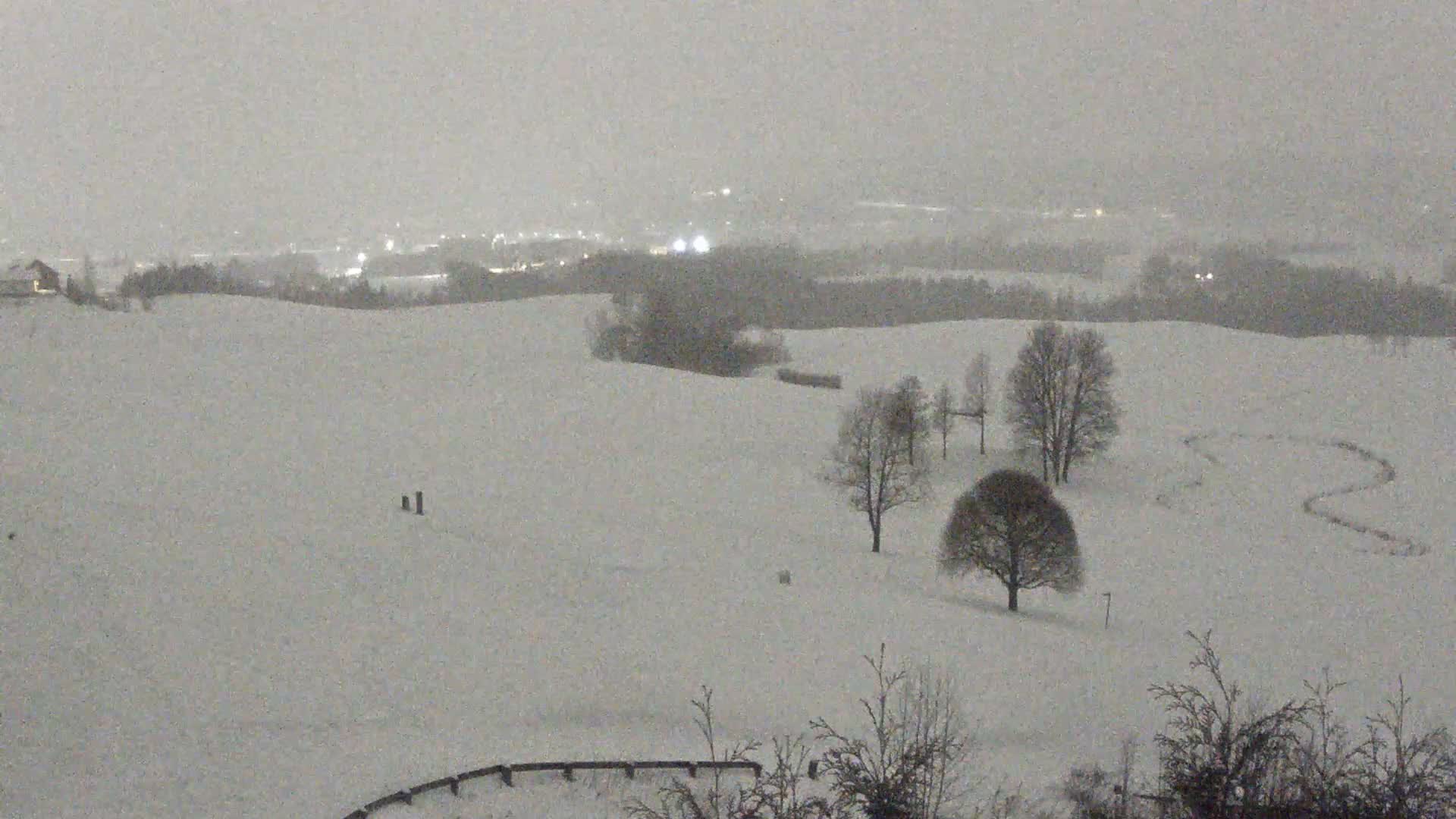 Akershus, Hauger Golf Club, Nittedal, Slattum Live Cam - Ramstadveiven, Slattum, Nittedal, Akershus, Eastern Norway (Østlandet), Norway