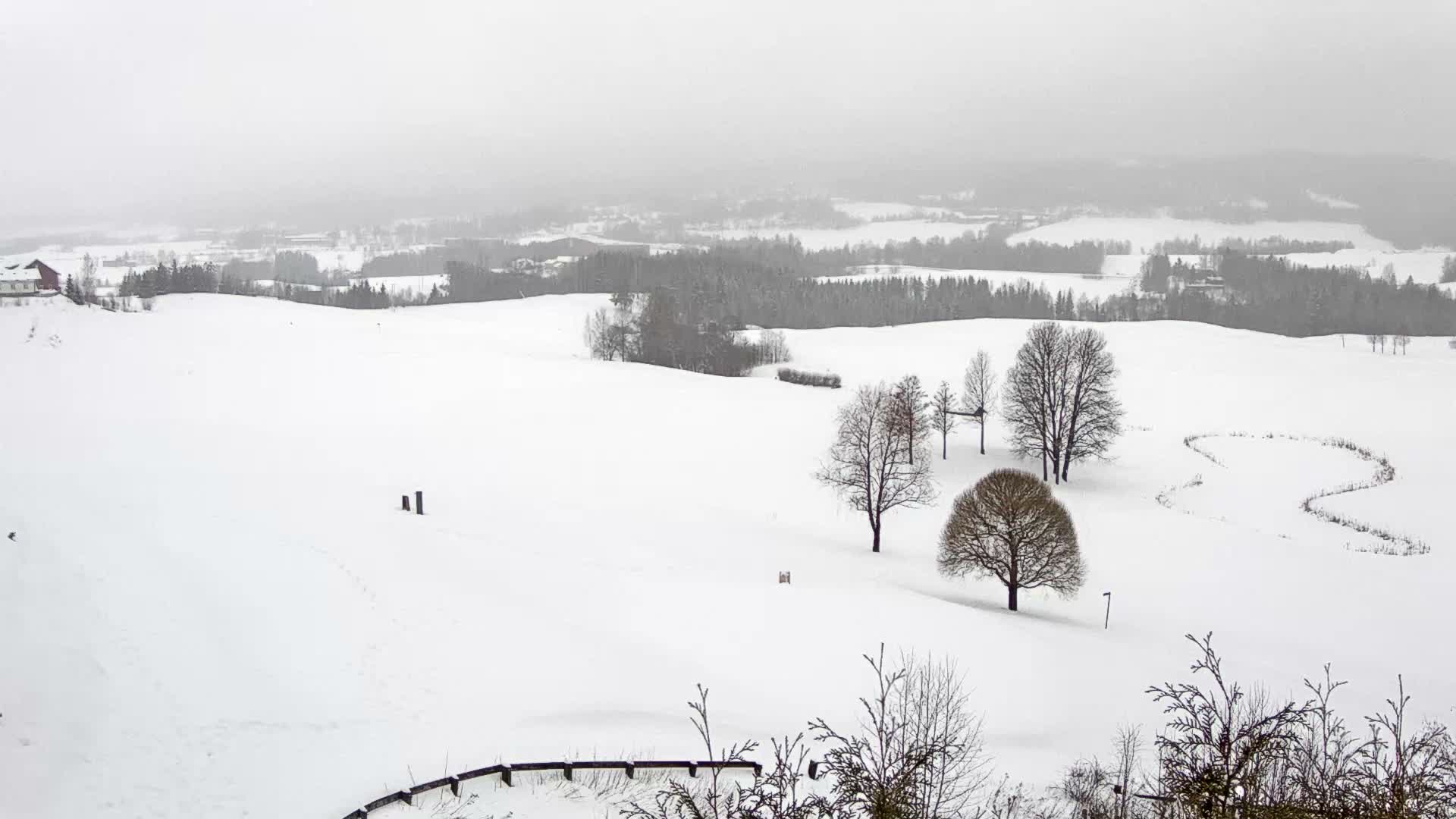 Akershus, Hauger Golf Club, Nittedal, Slattum Live Cam - Ramstadveiven, Slattum, Nittedal, Akershus, Eastern Norway (Østlandet), Norway