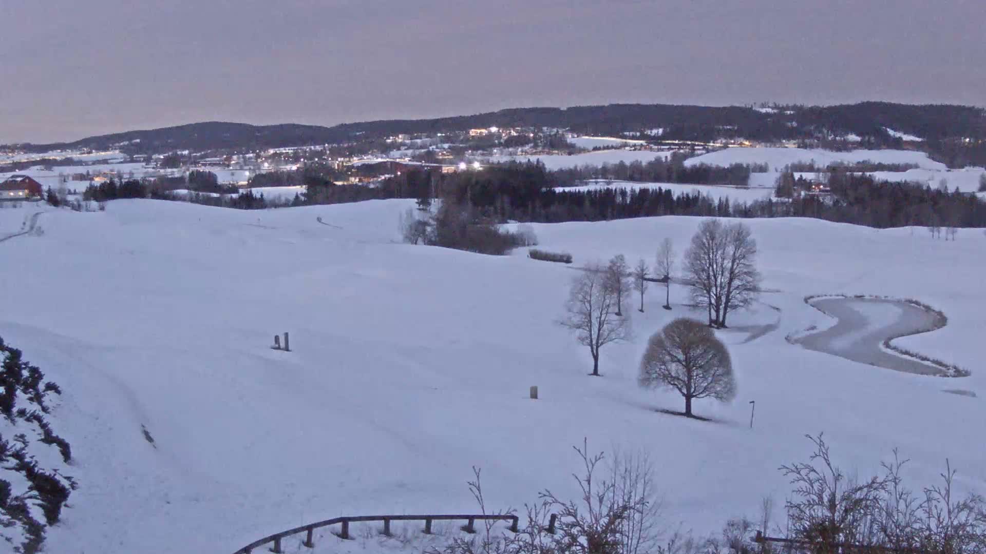 Akershus, Hauger Golf Club, Nittedal, Slattum Live Cam - Ramstadveiven, Slattum, Nittedal, Akershus, Eastern Norway (Østlandet), Norway