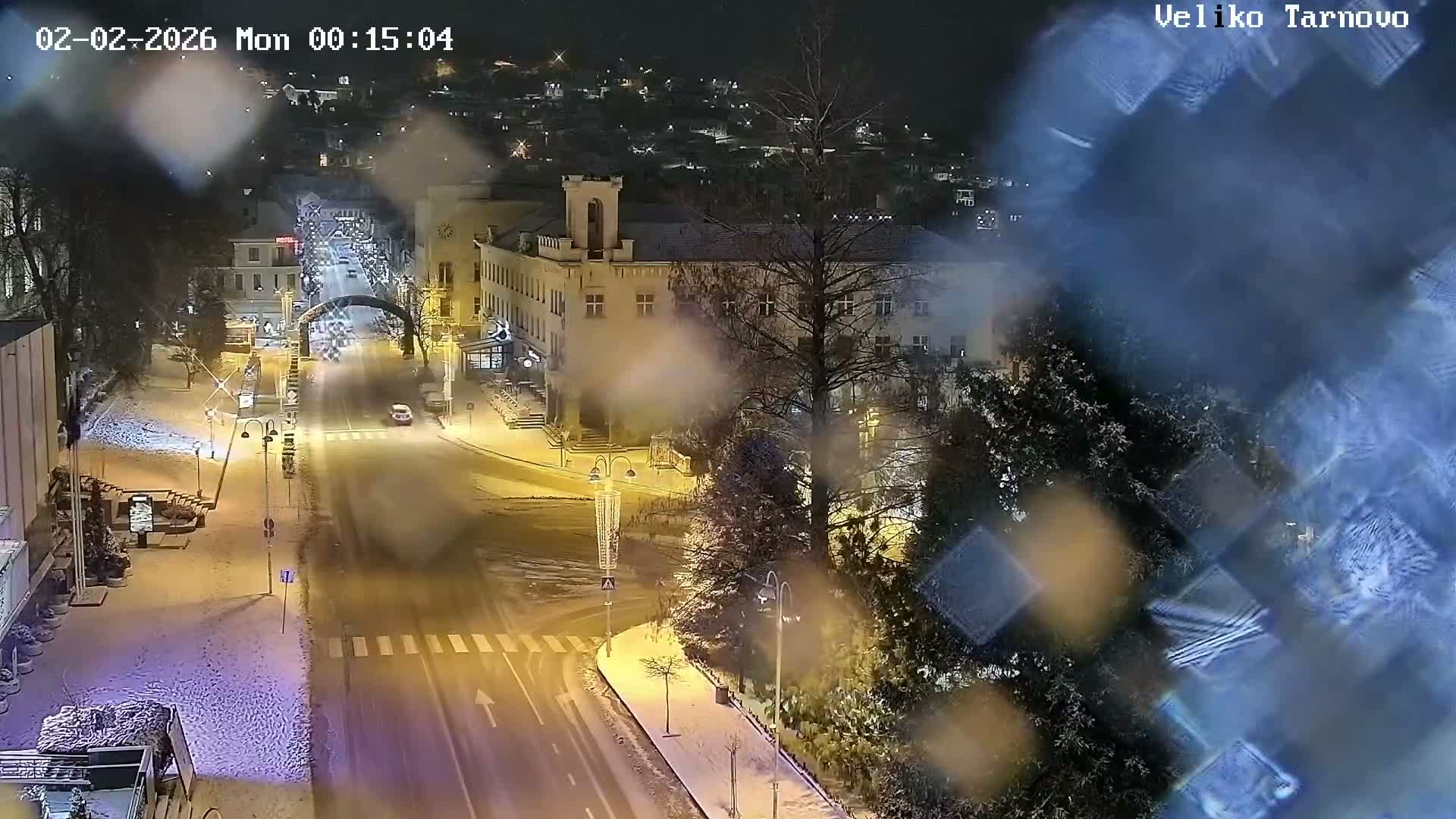 Tarnovo Center ( Търново Център, ул. Улица Христо Ботев / Разклон ул. Васил Левски, Велико Търново) Ulitsa Hristo Botev Street /Vasil Levski Street Junction, Veliko Tarnovo Live Cam - Veliko Tarnovo Center, Obshtina Veliko Tarnovo, Veliko Tarnovo, Bulgaria