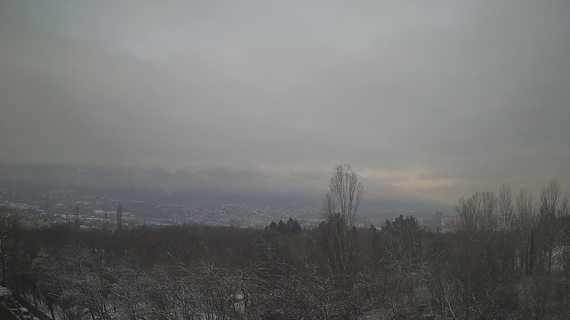 Sofia ( Sofia Skyline от Факултета, София ) Skyline from Fakulteta, Sofia Live Cam - Fakulteta, Sofia,  Bulgaria