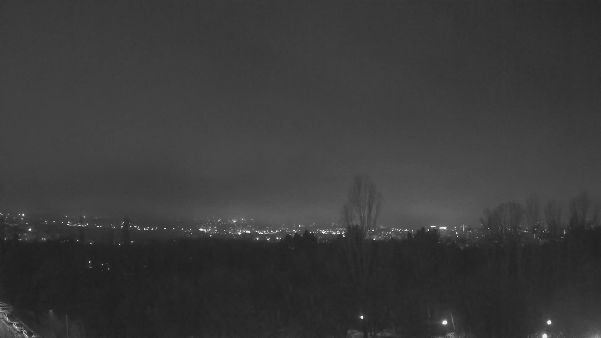 Sofia ( Sofia Skyline от Факултета, София ) Skyline from Fakulteta, Sofia Live Cam - Fakulteta, Sofia,  Bulgaria