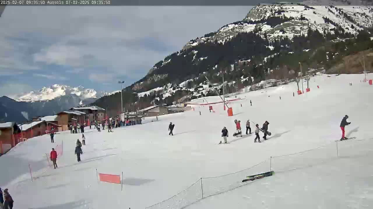 Aussois Ski Slopes Live Cam - Saint-Jean-de-Maurienne, Savoie, Auvergne-Rhone-Alpes, France