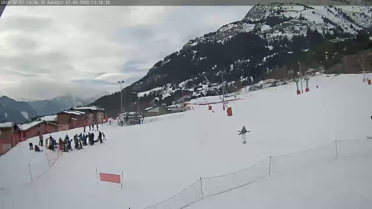 Aussois Ski Slopes Live Cam - Saint-Jean-de-Maurienne, Savoie, Auvergne-Rhone-Alpes, France