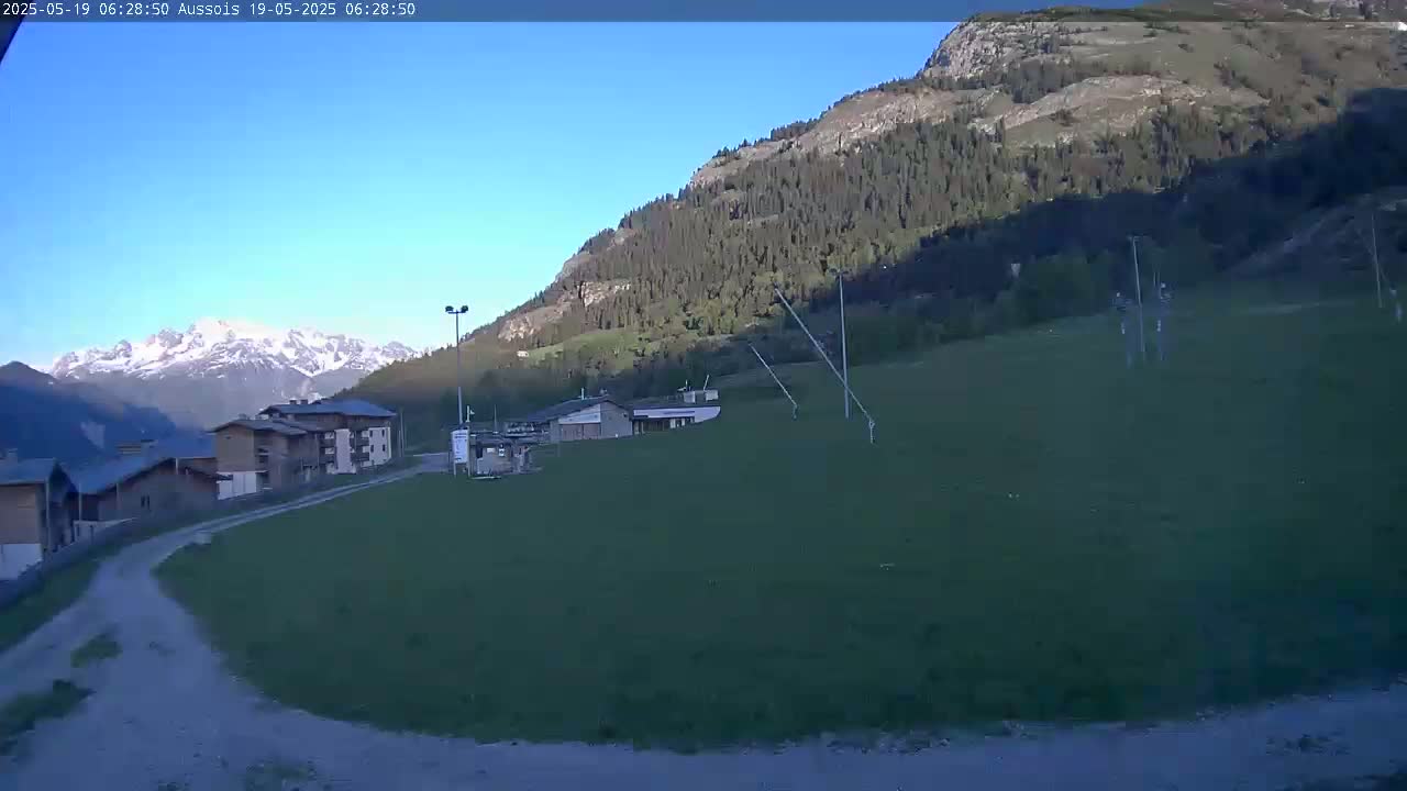 Aussois Ski Slopes Live Cam - Saint-Jean-de-Maurienne, Savoie, Auvergne-Rhone-Alpes, France
