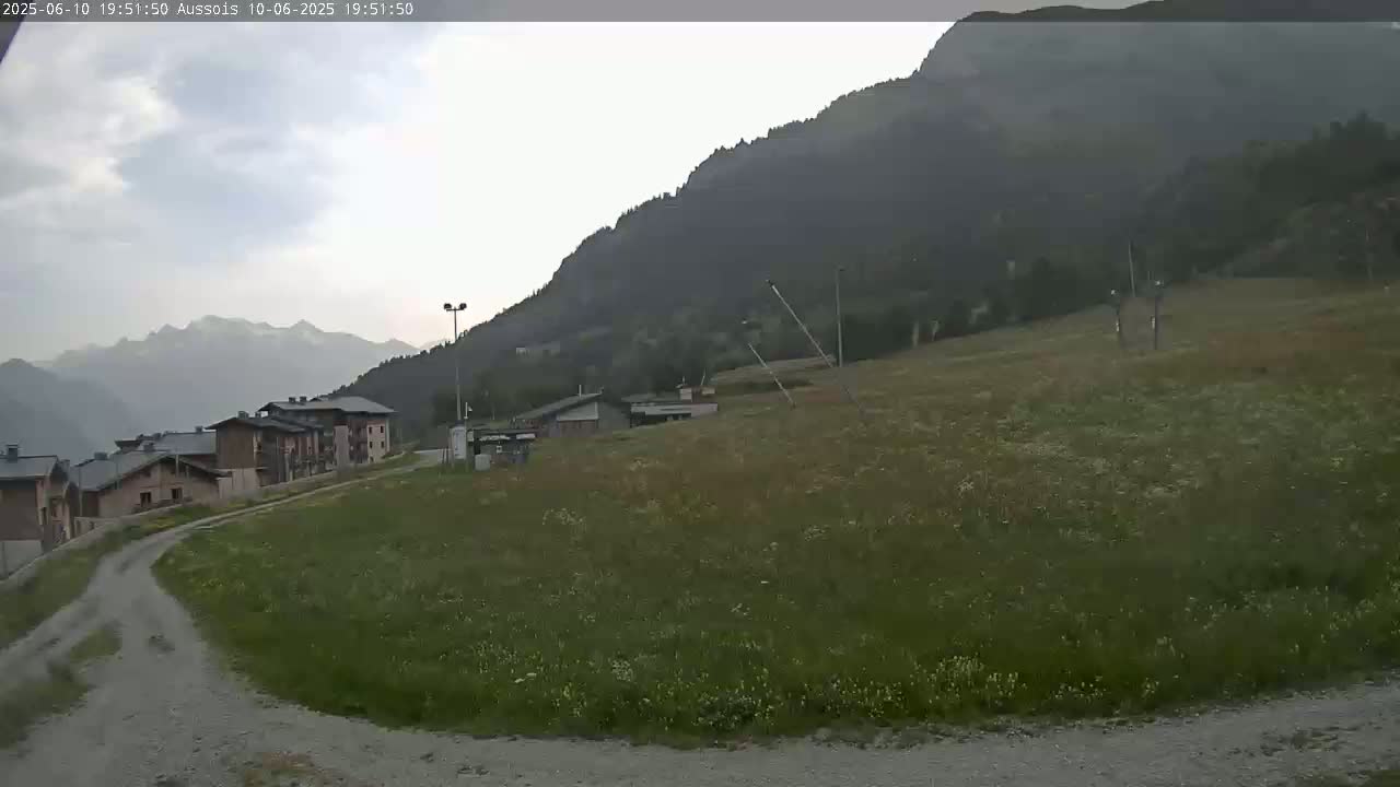 Aussois Ski Slopes Live Cam - Saint-Jean-de-Maurienne, Savoie, Auvergne-Rhone-Alpes, France