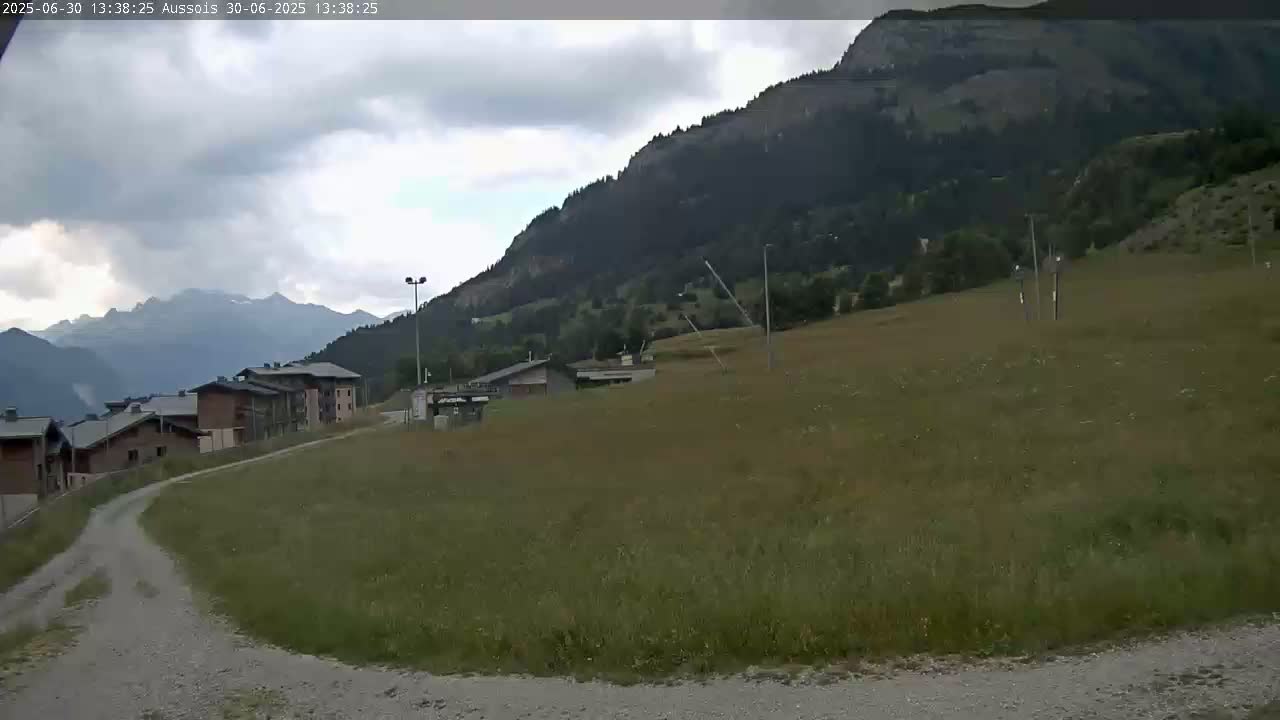 Aussois Ski Slopes Live Cam - Saint-Jean-de-Maurienne, Savoie, Auvergne-Rhone-Alpes, France
