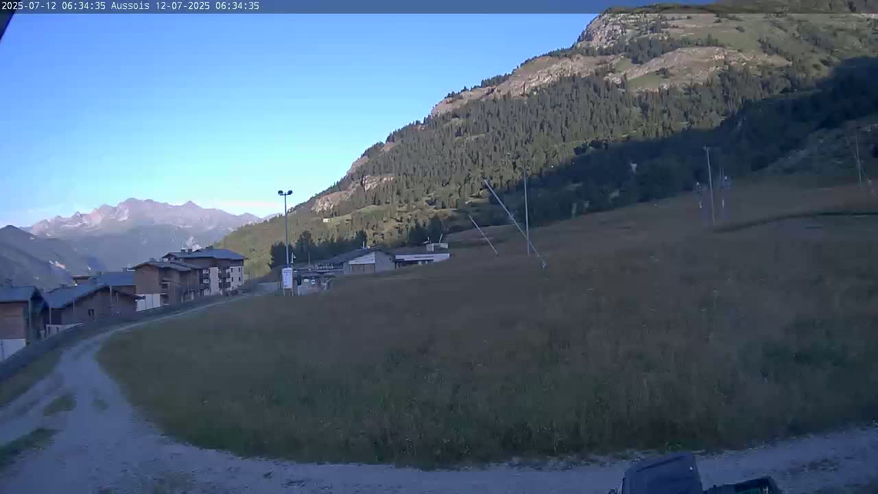 Aussois Ski Slopes Live Cam - Saint-Jean-de-Maurienne, Savoie, Auvergne-Rhone-Alpes, France
