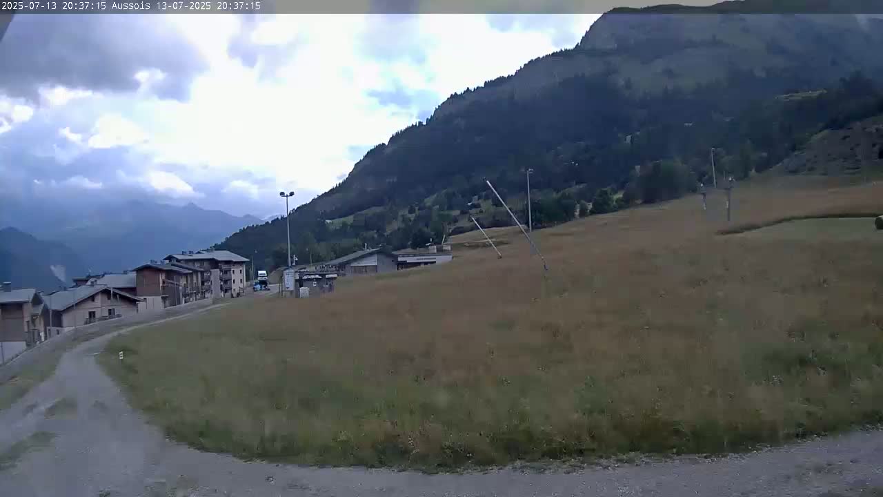 Aussois Ski Slopes Live Cam - Saint-Jean-de-Maurienne, Savoie, Auvergne-Rhone-Alpes, France