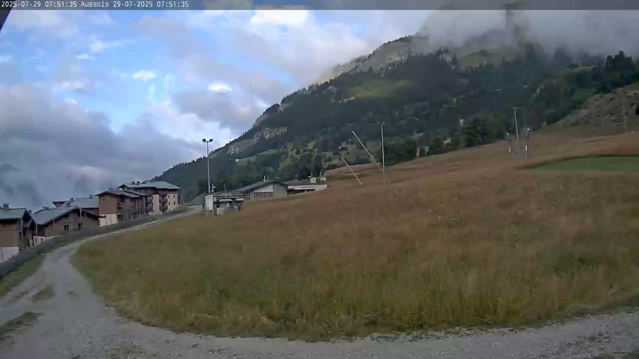 Aussois Ski Slopes Live Cam - Saint-Jean-de-Maurienne, Savoie, Auvergne-Rhone-Alpes, France