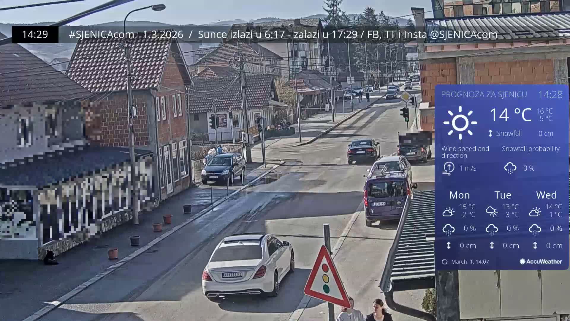 Zlatibor (Златибор, Раскрсница Улица Милорада Јовановића / Раскрсница улице Пештерске, Сјеница ) Raskrsnica Milorada Jovanovića Street / Pešterske Street Intersection, Sjenica Live Cam - Sjenica,  Zlatibor,  Šumadija and Western Serbia, Serbia 