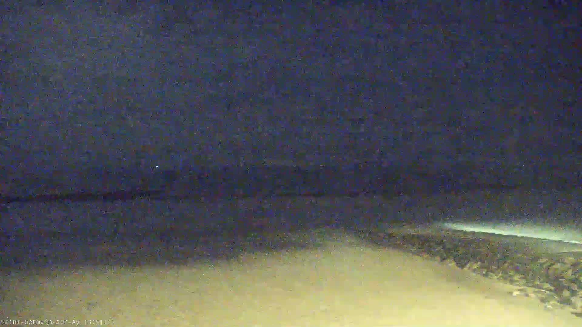 Plage de Saint-Germain-sur-Ay Beach Live Cam - Coutances, Manche, Normandie, France