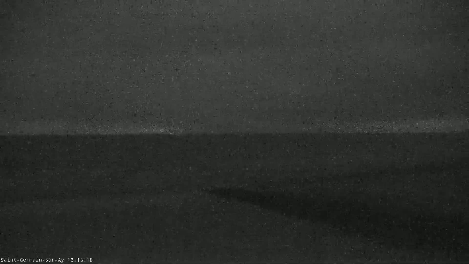 Plage de Saint-Germain-sur-Ay Beach Live Cam - Coutances, Manche, Normandie, France