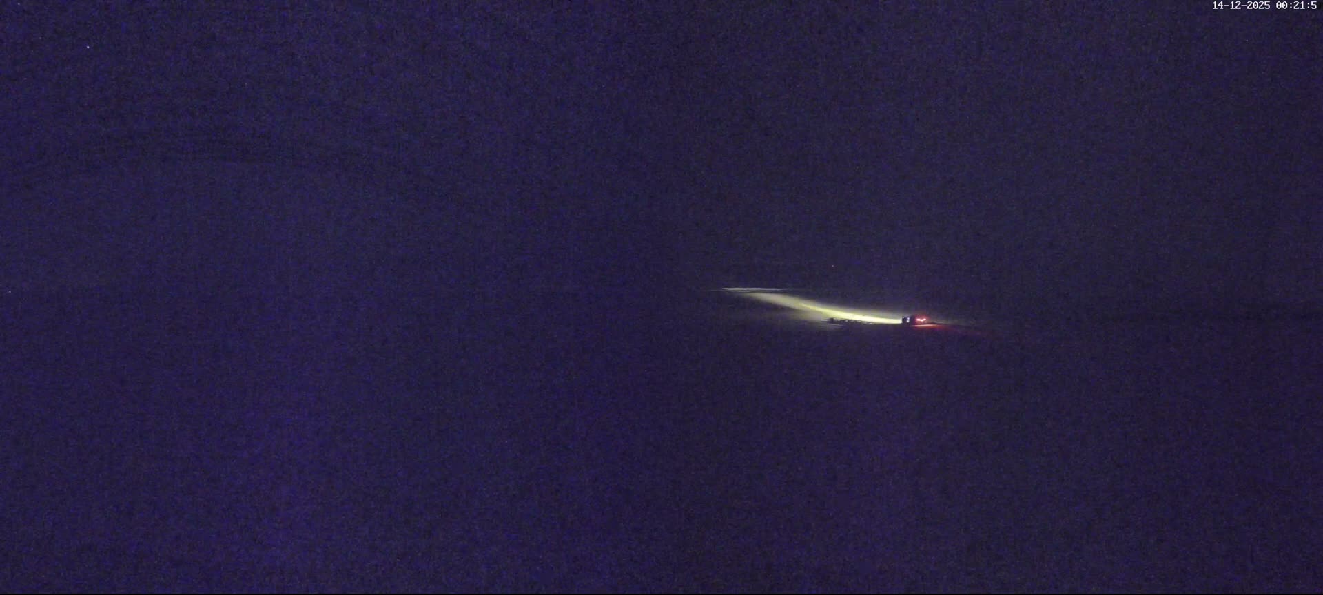 Plage de Saint-Germain-sur-Ay Beach Live Cam - Coutances, Manche, Normandie, France