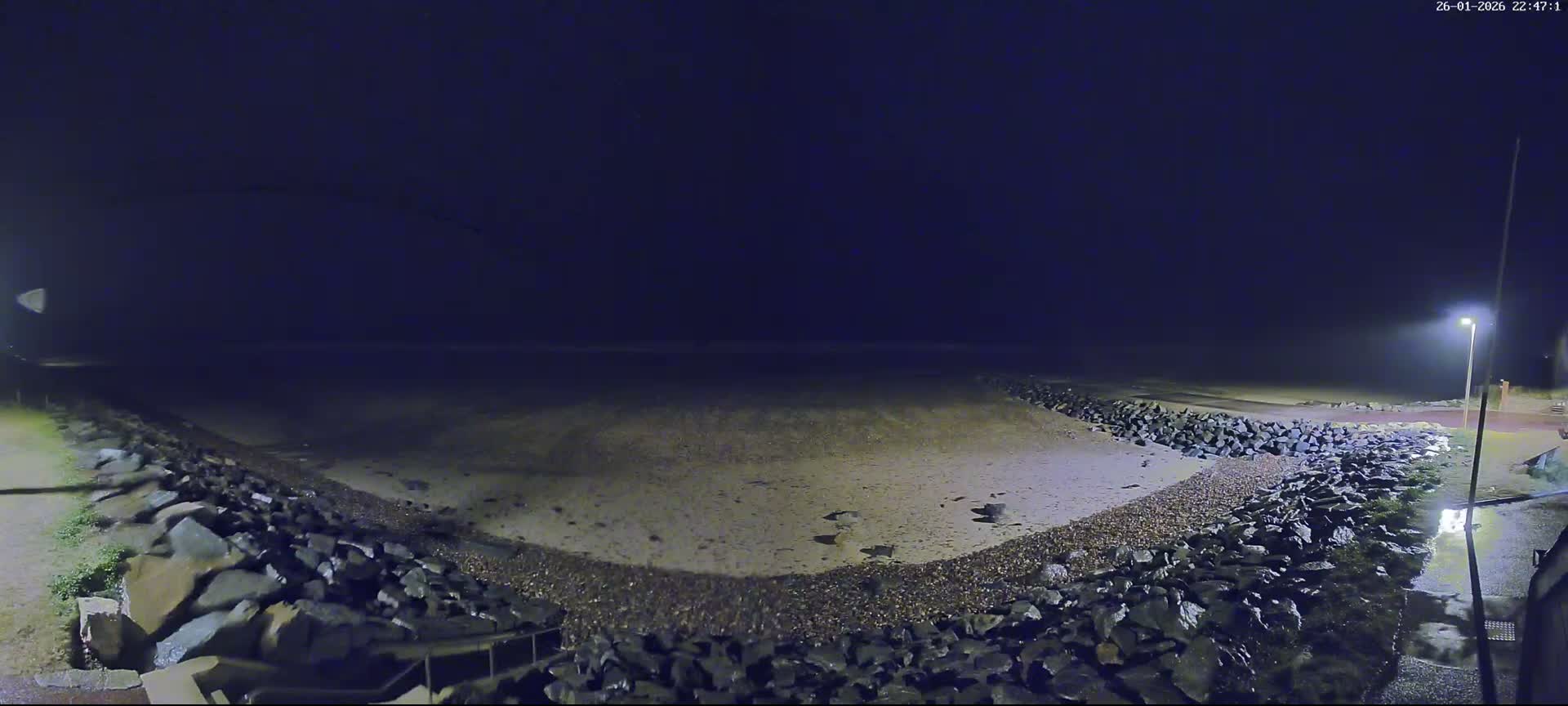 Plage de Saint-Germain-sur-Ay Beach Live Cam - Coutances, Manche, Normandie, France