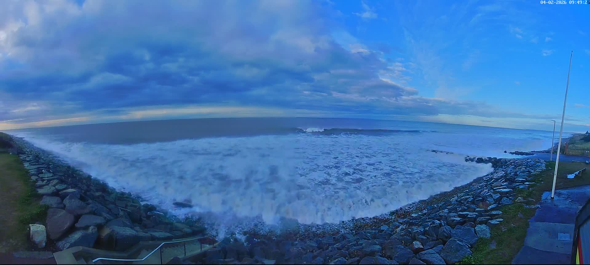 Plage de Saint-Germain-sur-Ay Beach Live Cam - Coutances, Manche, Normandie, France