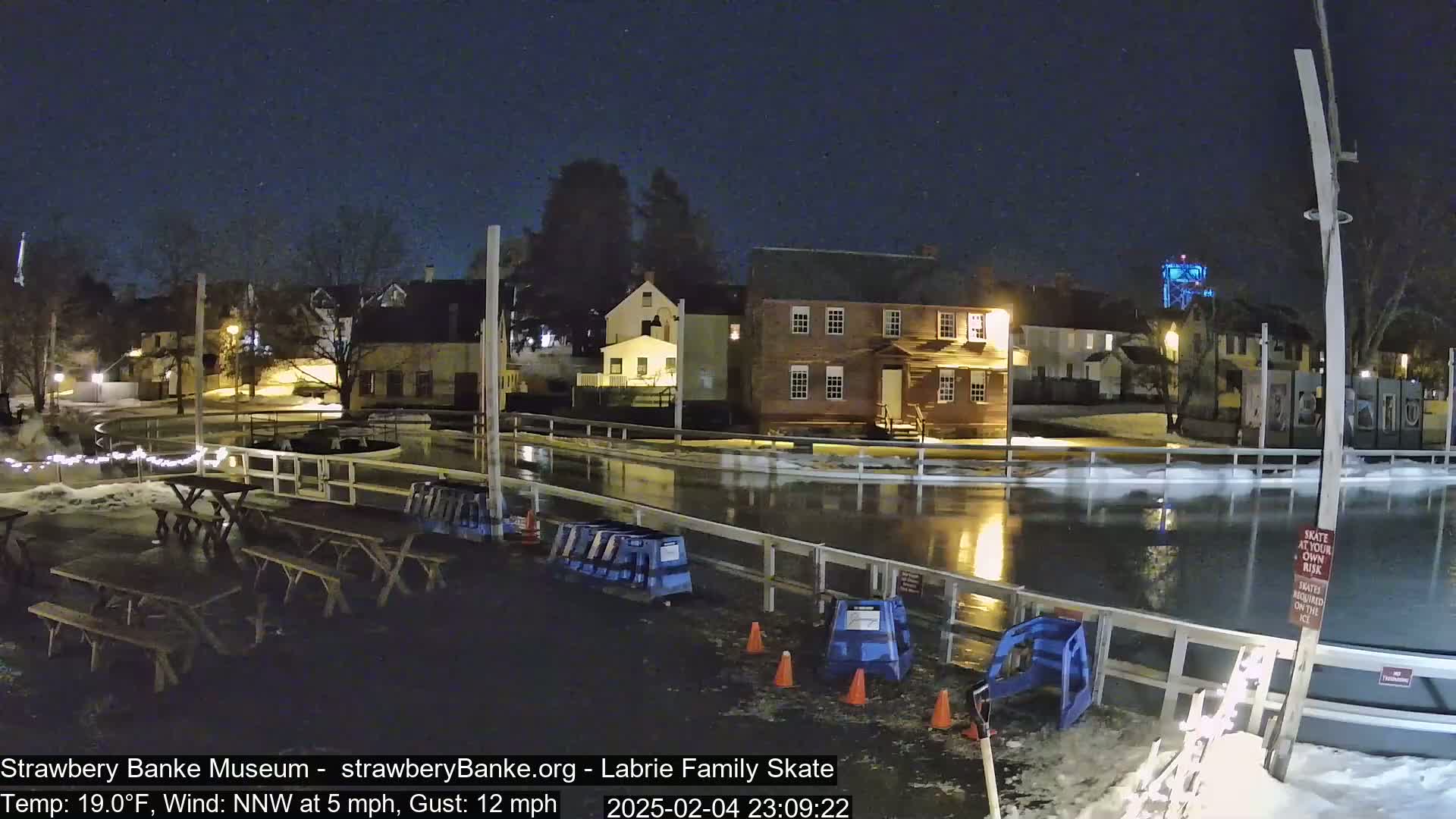  Ice Skating - Patio Cam at Strawbery Banke, Porsmouth , Live Camera, New Hampshire 